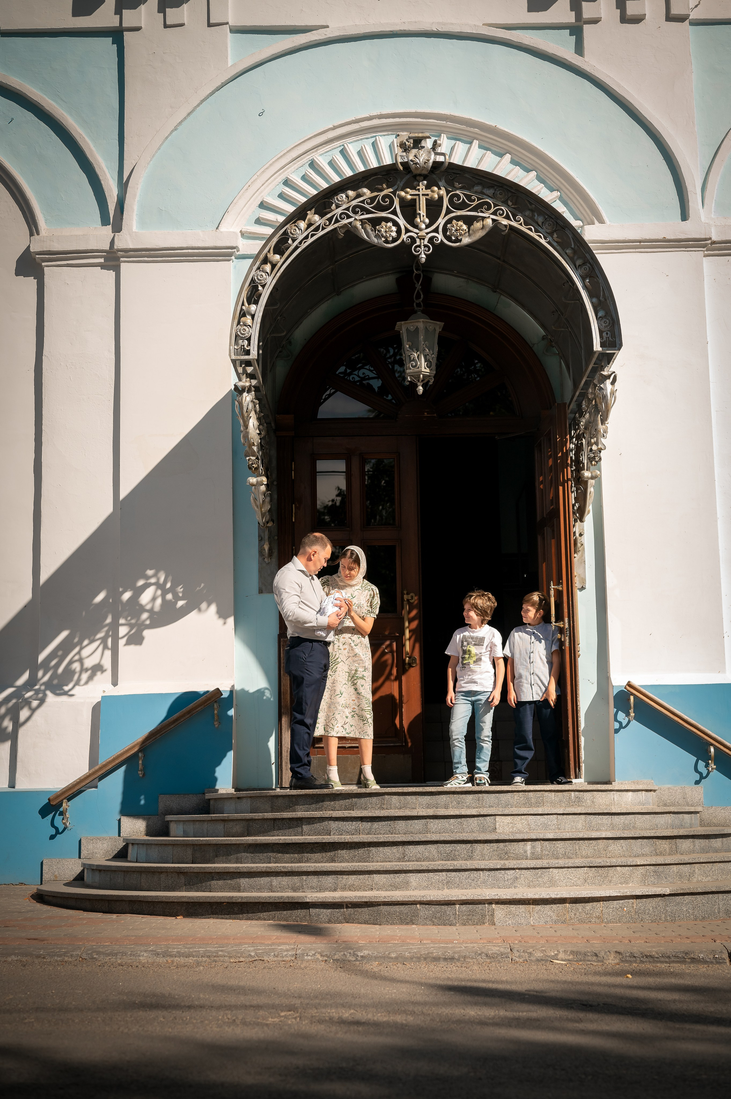 Таинство крещения. Фотограф новорождённых, семейный, школьный в городе Калуге Евгения