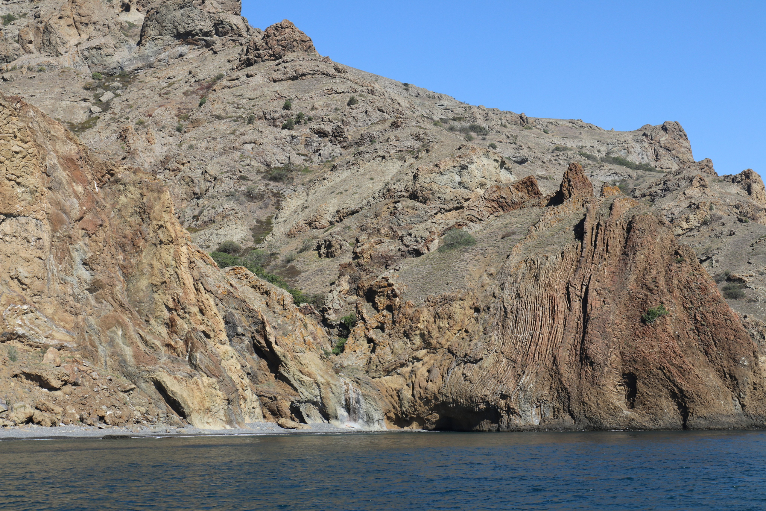 Крым. ЮБК (Судак, Карадаг, гора Клементьева, Меганом, Ильяс-Кая). Сентябрь 2020. Путешественник-фотограф из Санкт-Петербурга Татьяна Свистулина