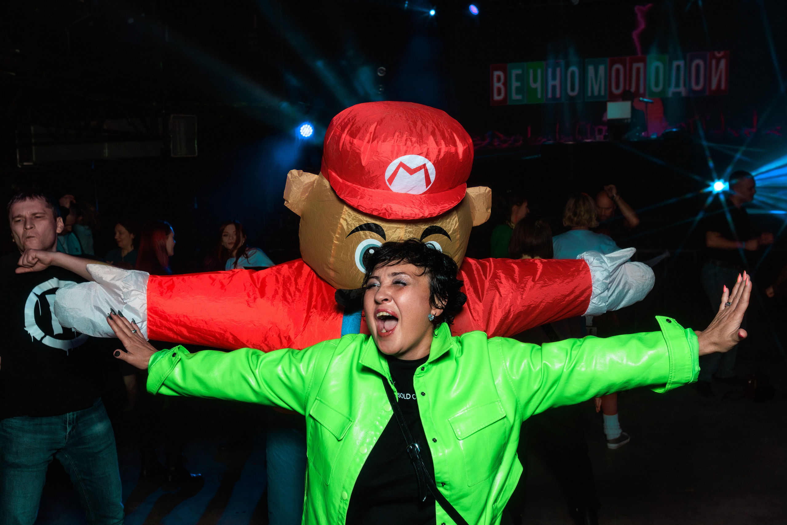 Вечно молодой. Репортажный фотограф Екатеринбург | Яркий, качественный репортаж | Концерты, клубы, репортаж, праздники, корпоративы