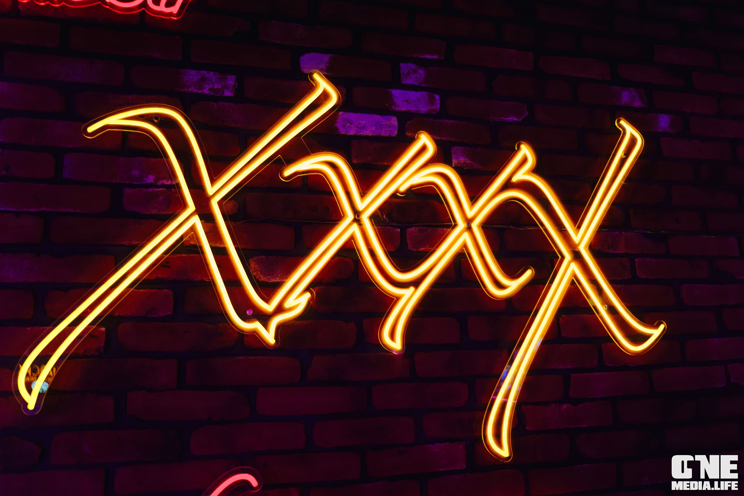 Фоторепортаж из бара XxxX. One Media Life: фоторепортажи, фотоотчеты с мероприятий и заведений