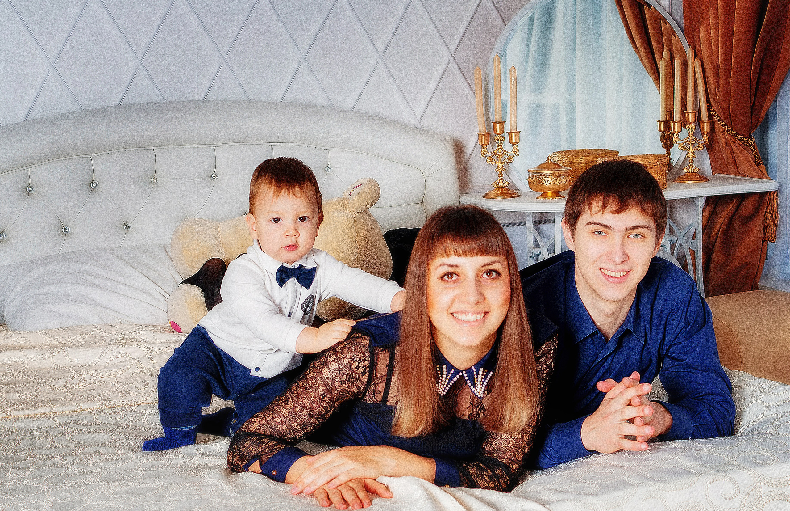 Семейная съёмка в студии. Семейный фотограф г. Новокузнецк Юлия Машникова