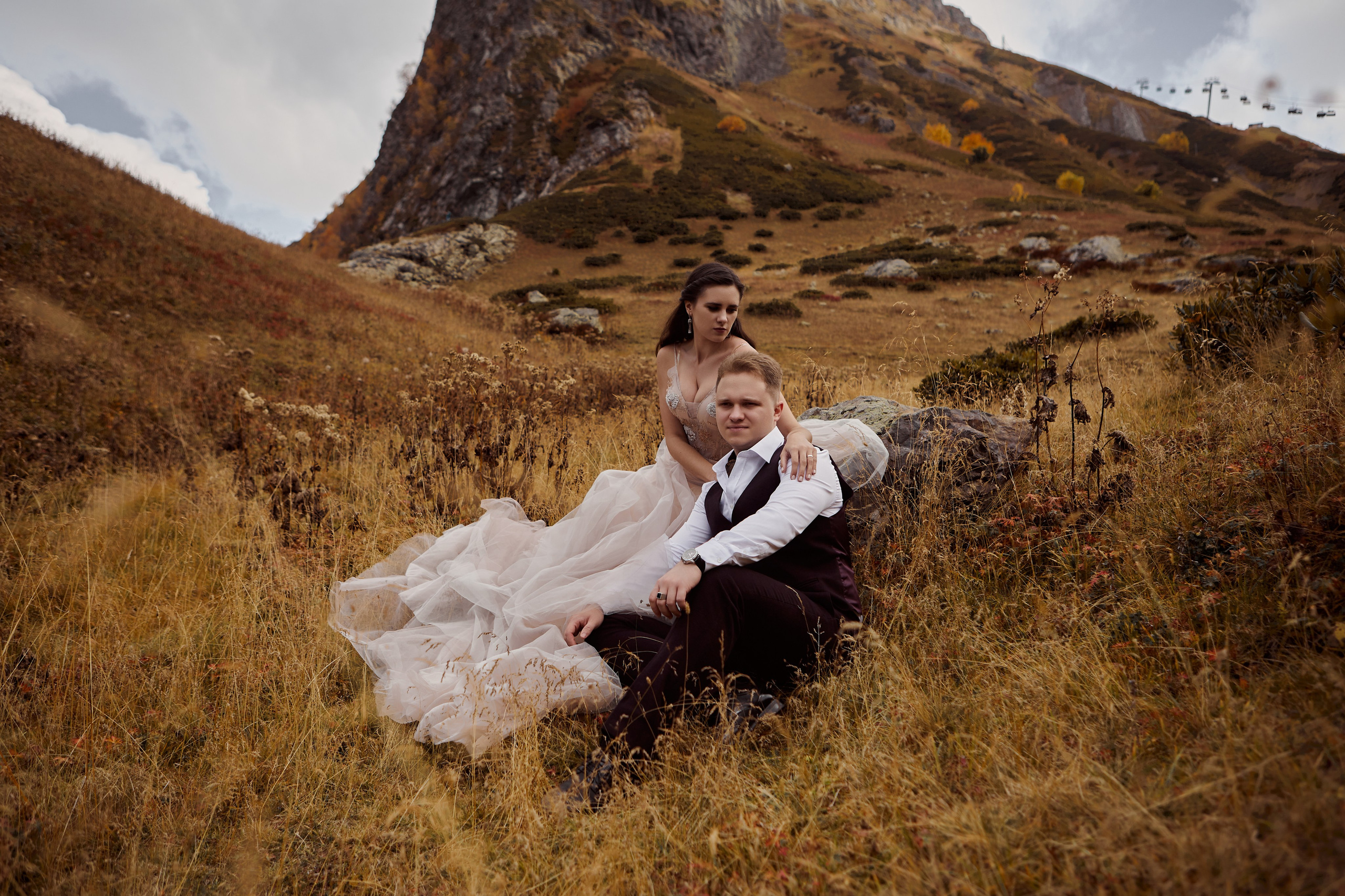 Свадебная фотосессия в горах. Свадебный и семейный фотограф в Сочи-Красной поляне Ларионова Анна