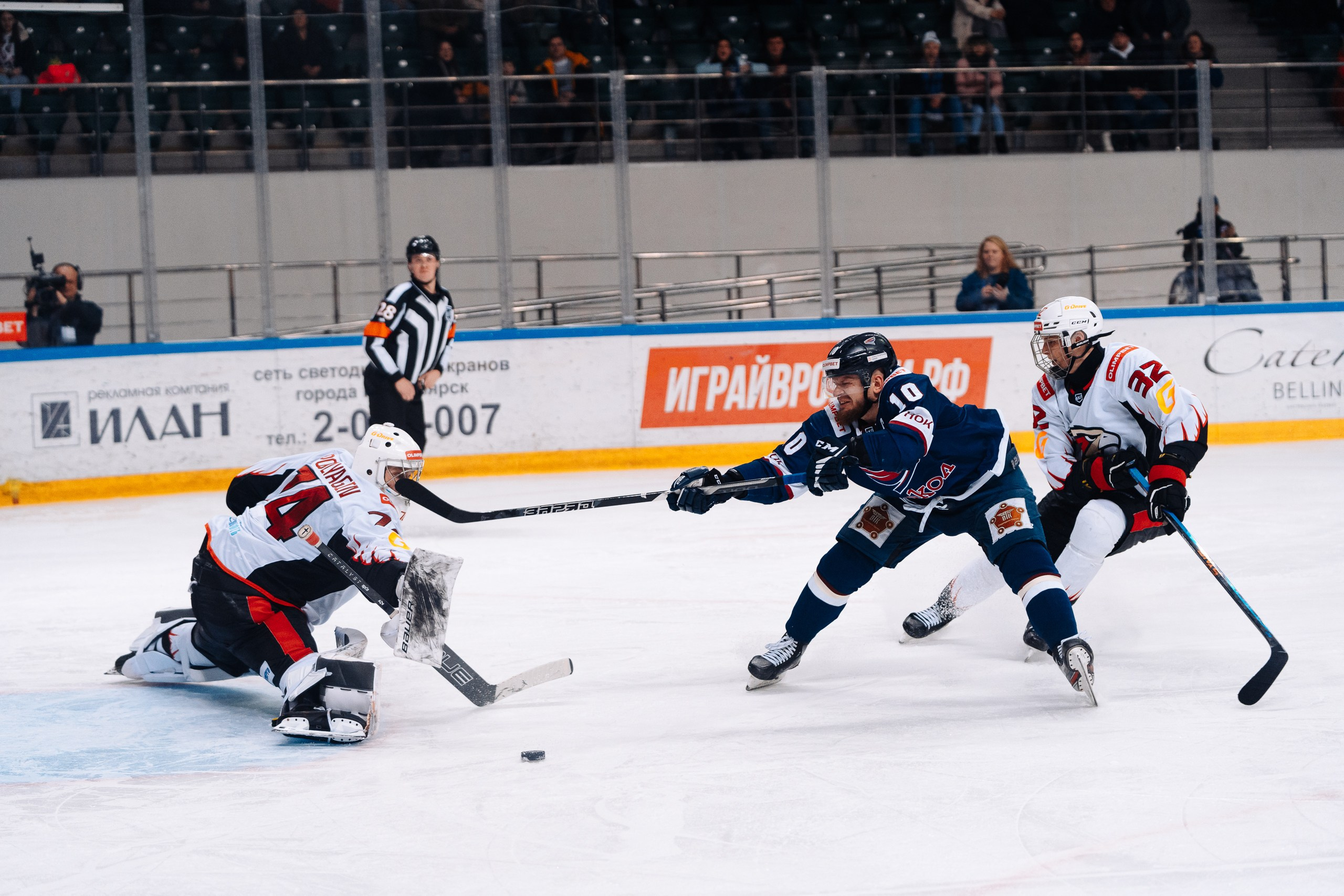 Хоккей. Репортажный фотограф Красноярск Алекс Чампакхам