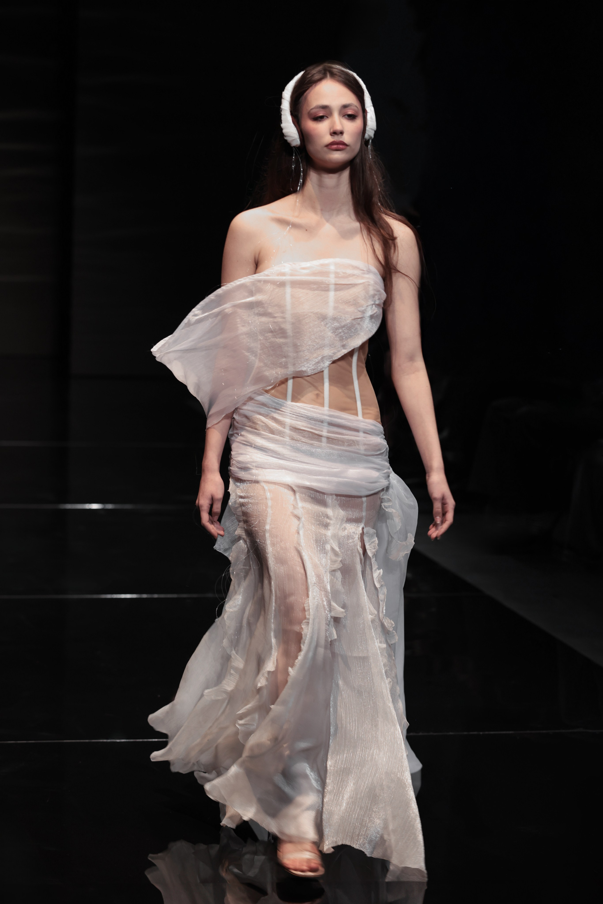 SPB Fashion Week`25 Fall. Fashion Фотограф в СПб Yana Kochkina