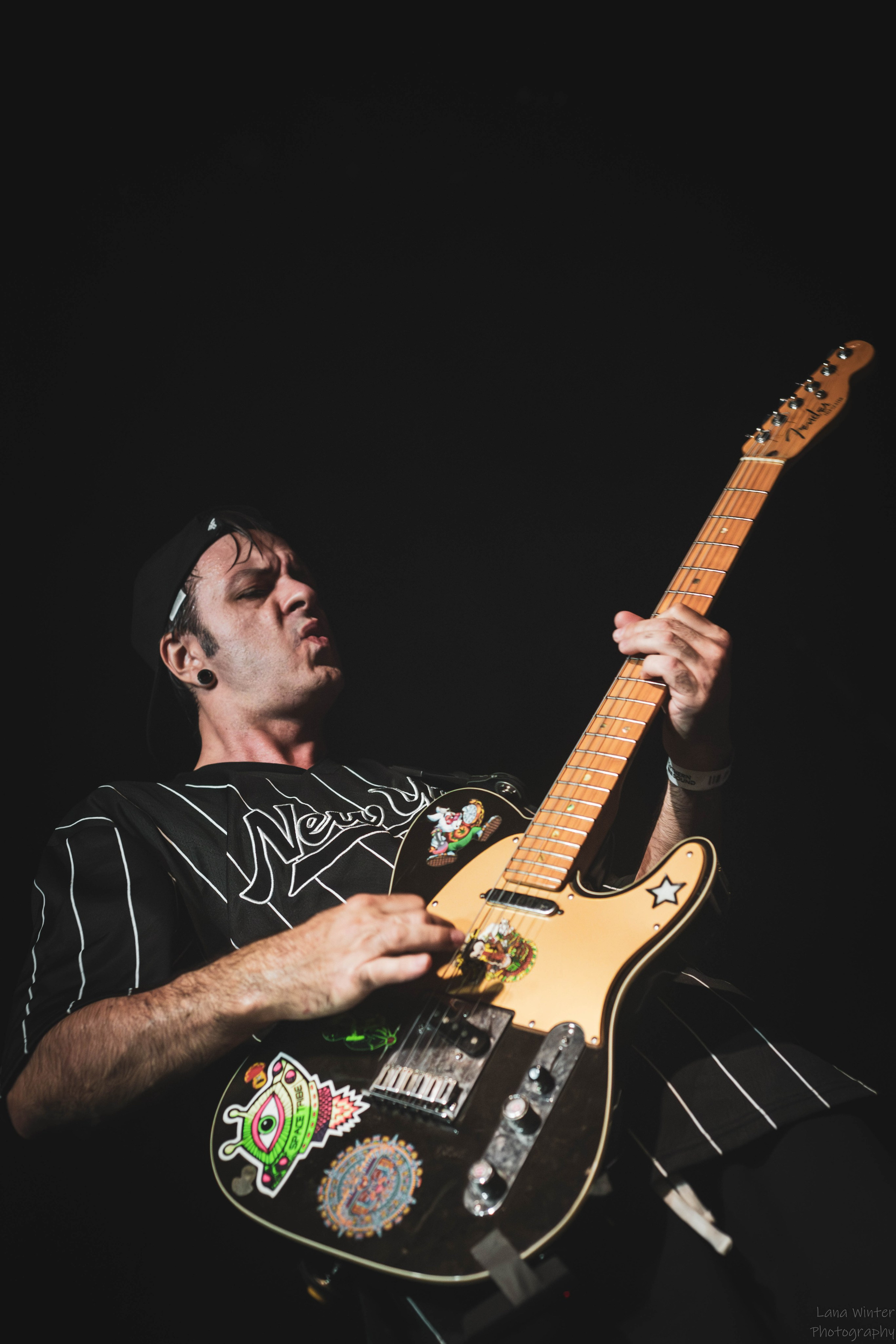 7000$ (29 июня 2025 года, Москва, клуб Урбан). Фотограф Светлана Блинова, Москва и Московская область