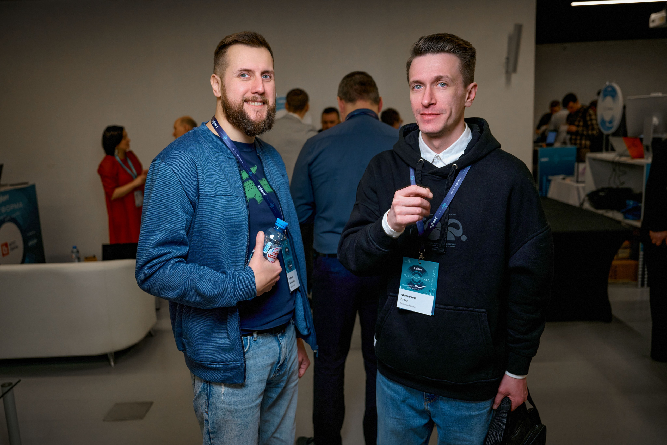 AXOFT. Максим Комаров — Профессиональный фотограф