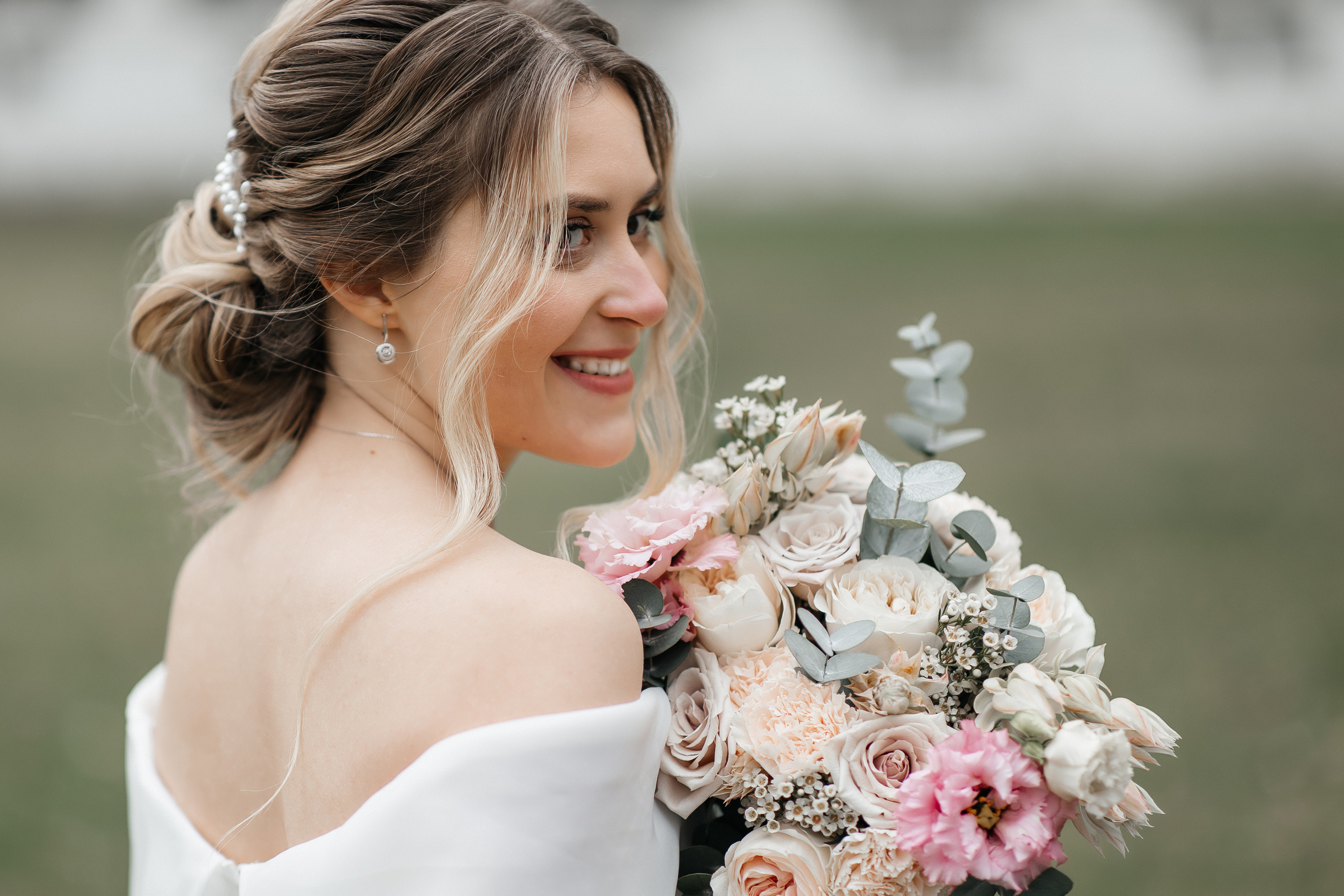 Свадебная фотосессия в усадьбе Остафьево