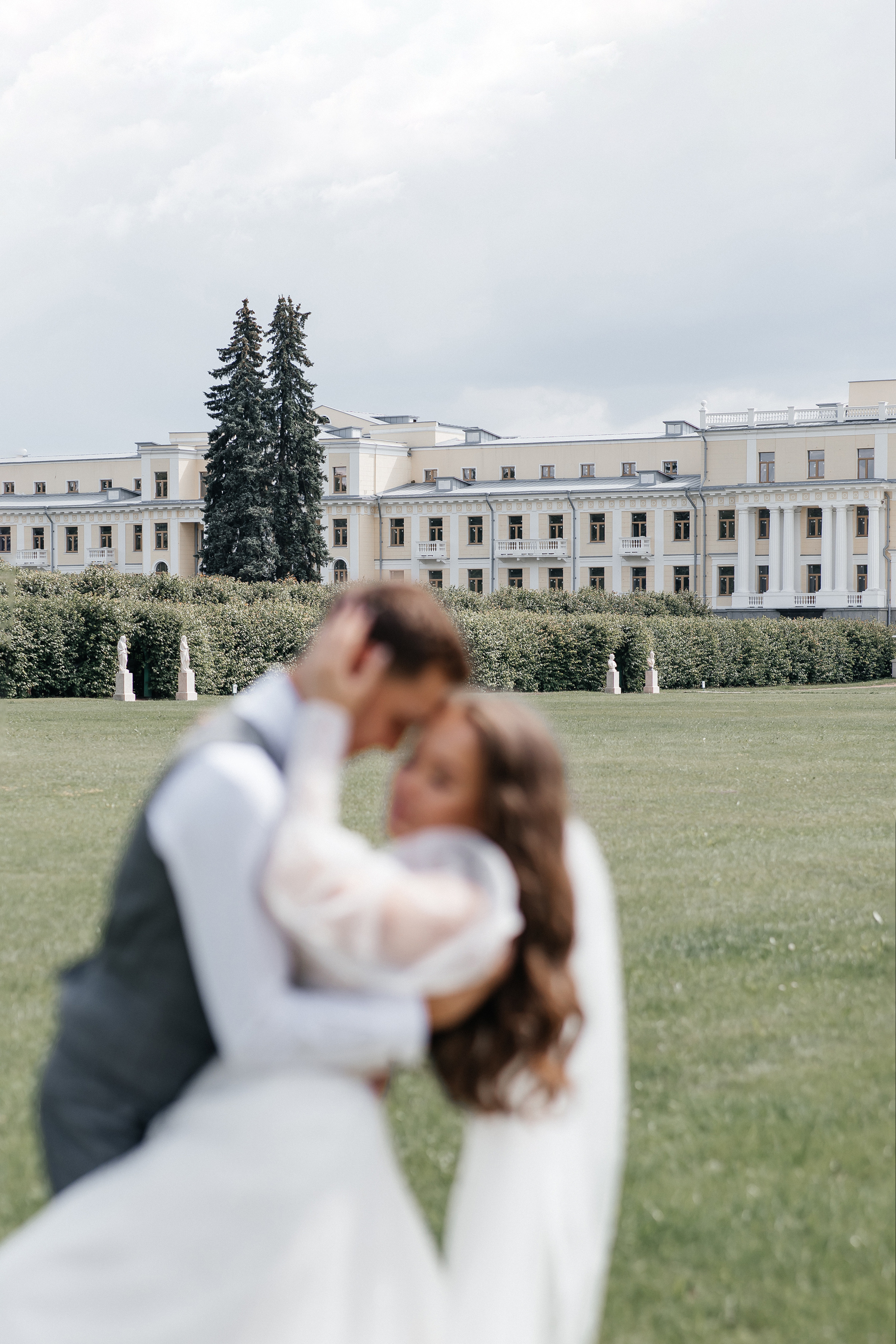 Свадебная фотосессия в усадьбе Архангельское