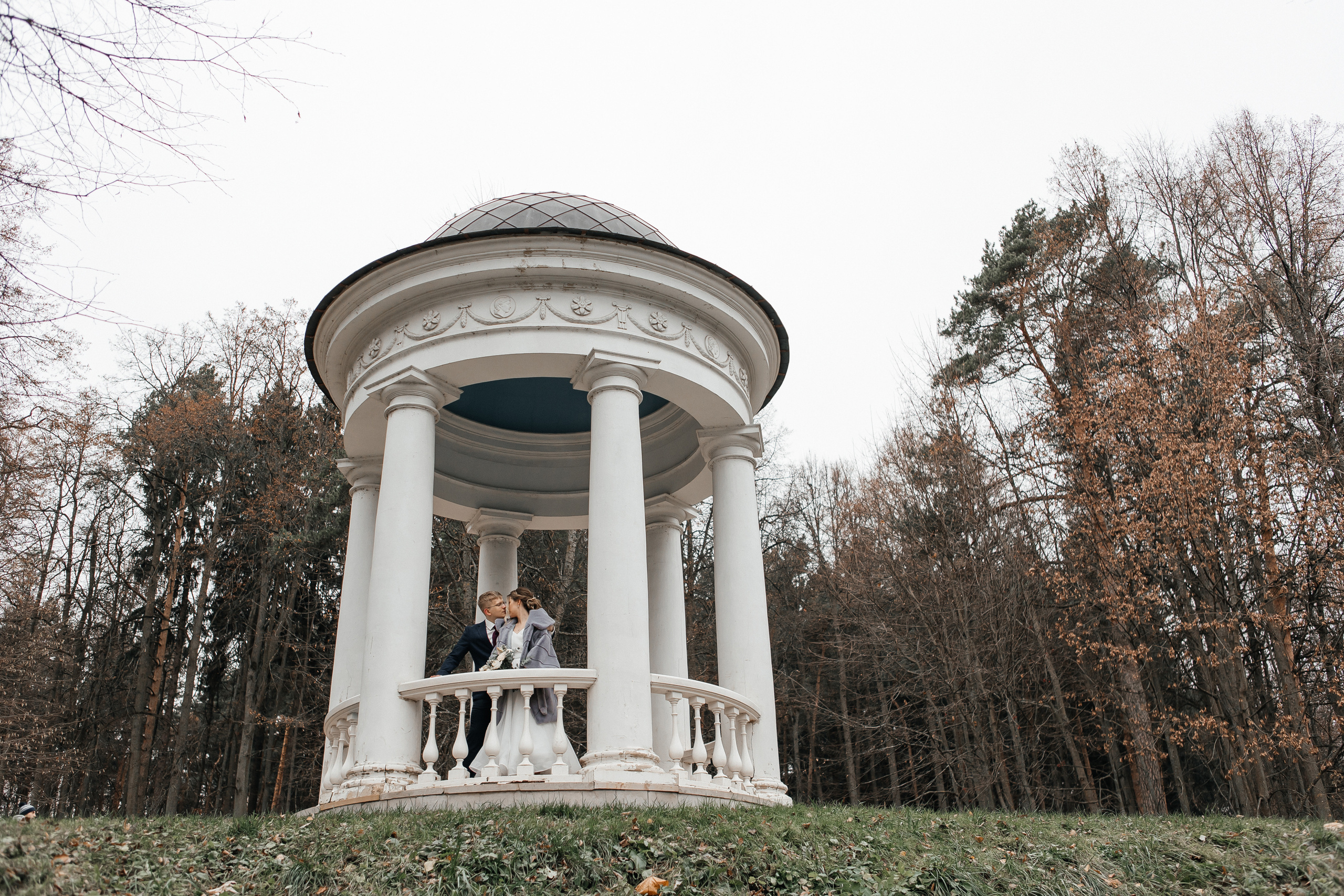 Свадебная фотосессия в усадьбе Остафьево