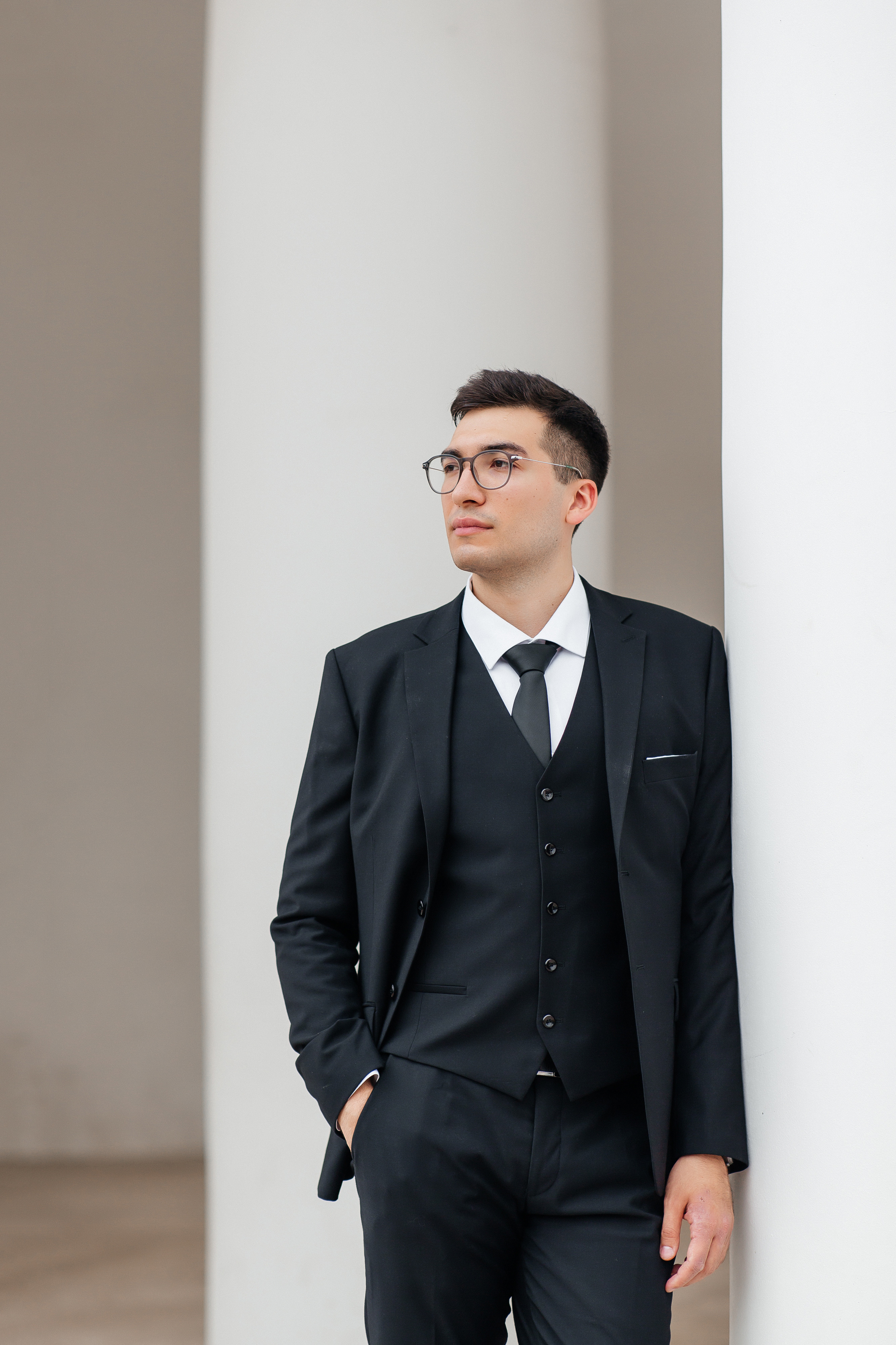 Свадебная фотосессия в парке Кузьминки. Свадебный фотограф в Москве Дарья Олендарёва