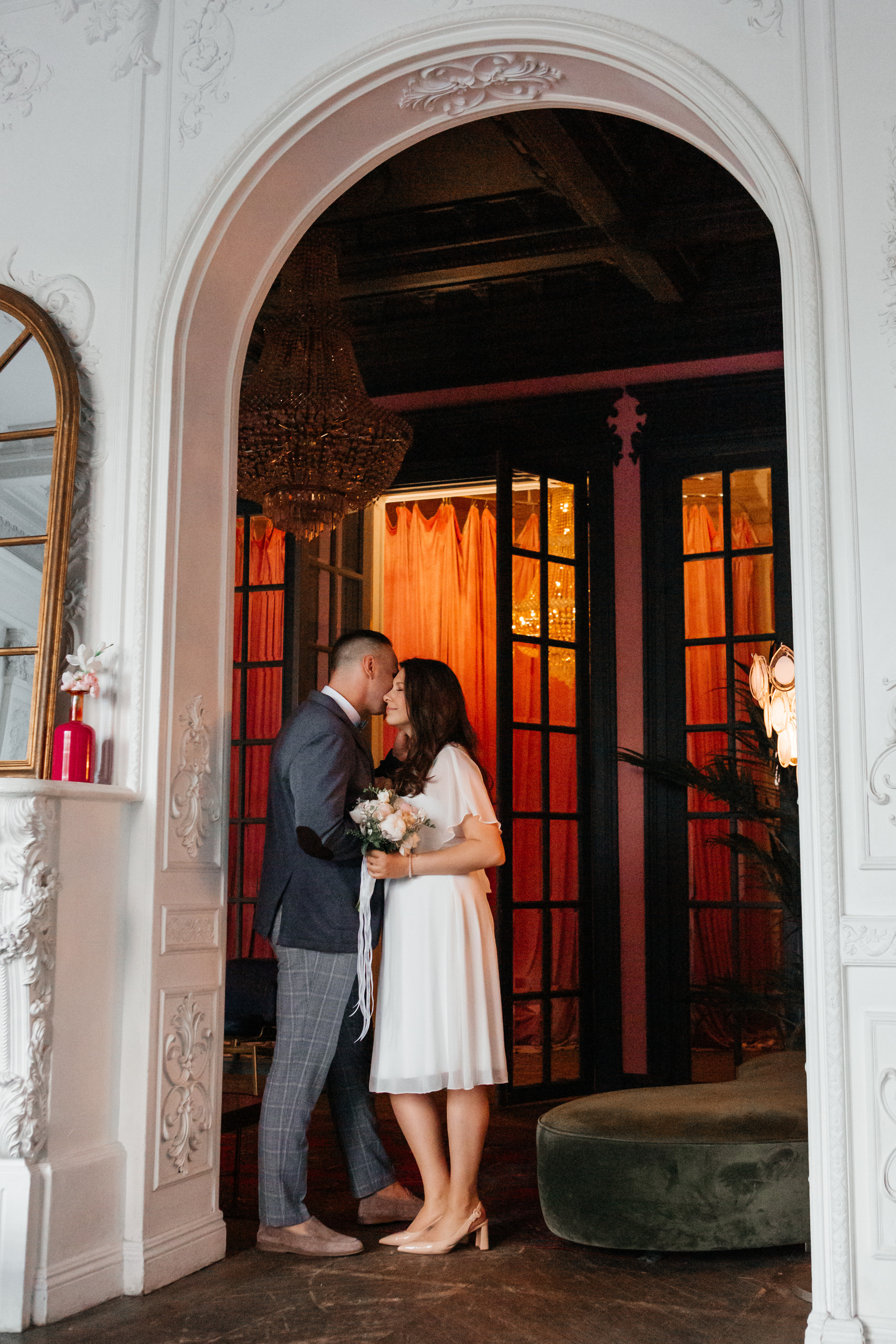 Свадебная фотосессия в студии Royal 