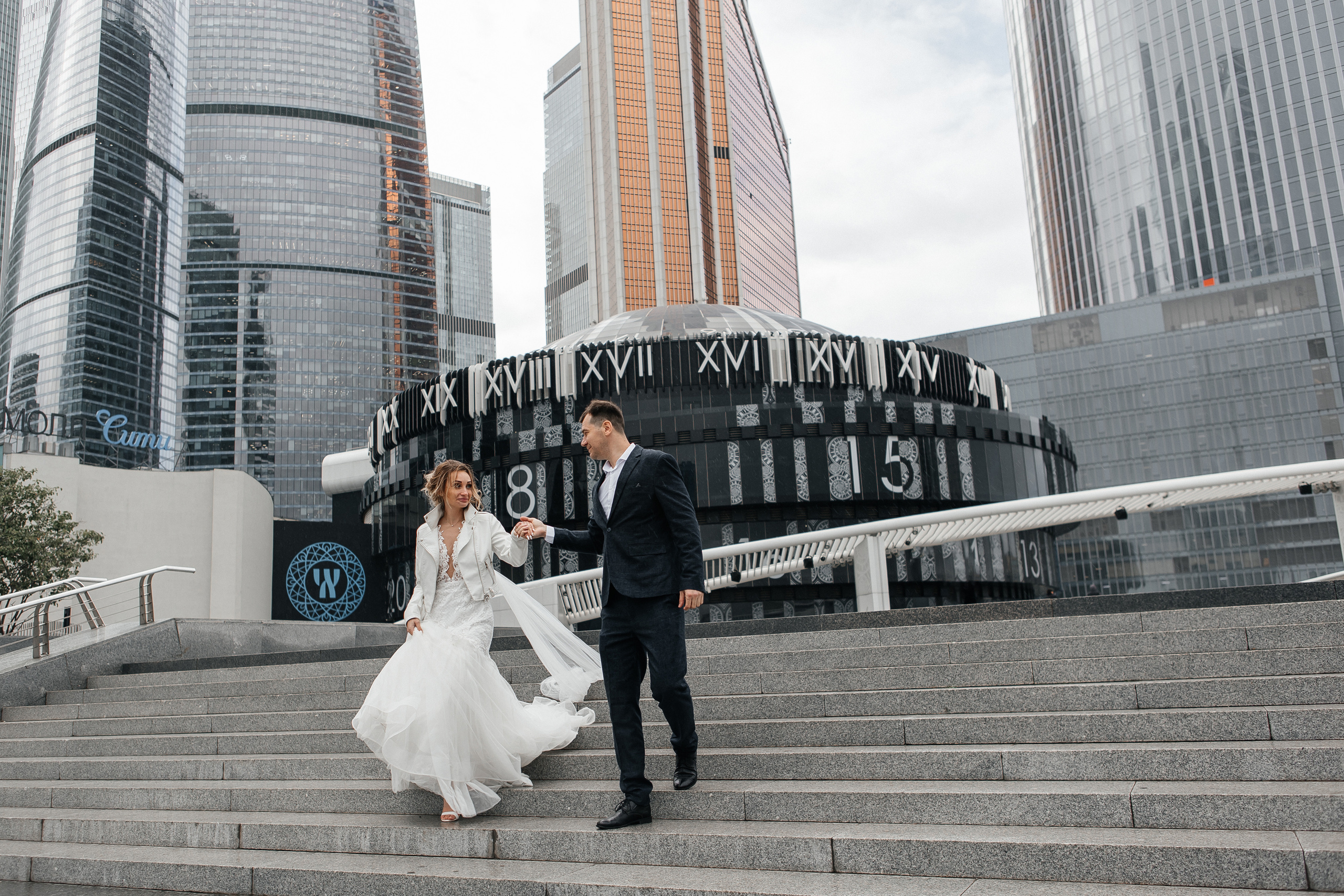 Виктор и Виктория. Свадебный фотограф в Москве Дарья Олендарёва