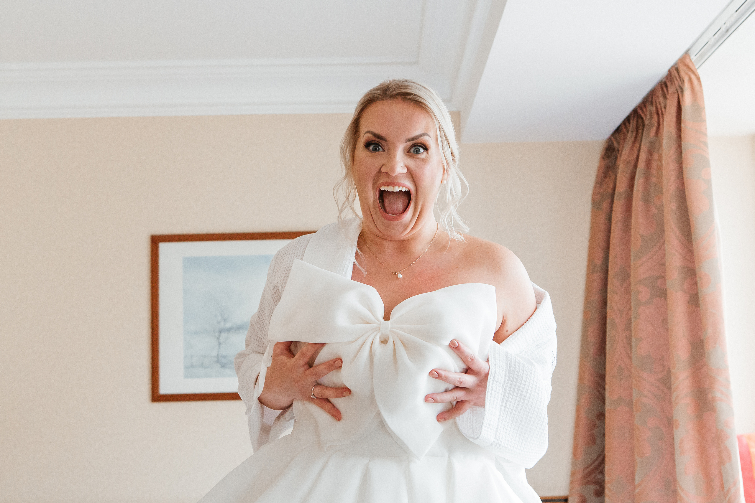 Свадебная фотосессия в отеле Золотое кольцо и ресторане Турандот. Свадебный фотограф в Москве Дарья Олендарёва