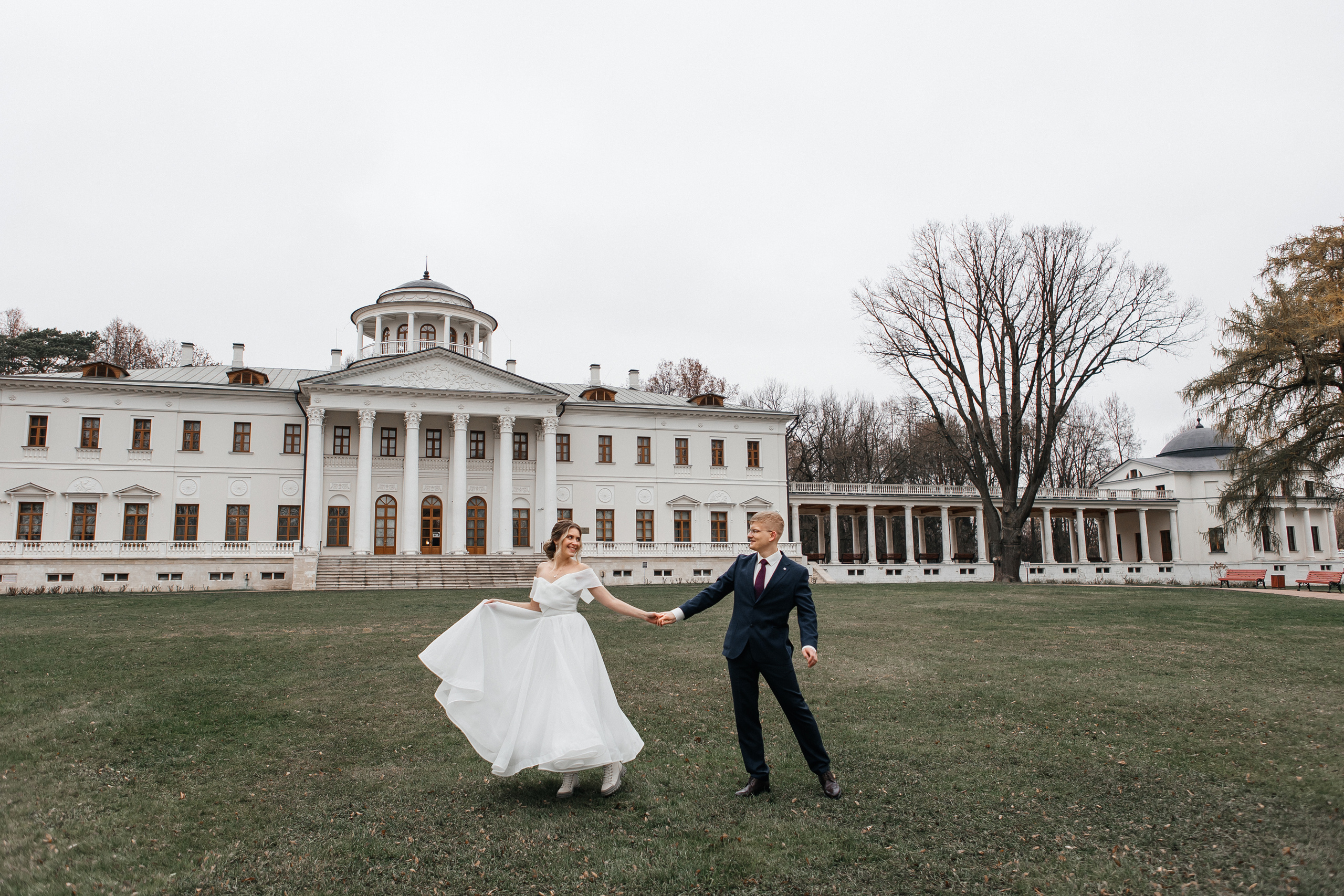 Свадебная фотосессия в усадьбе Остафьево