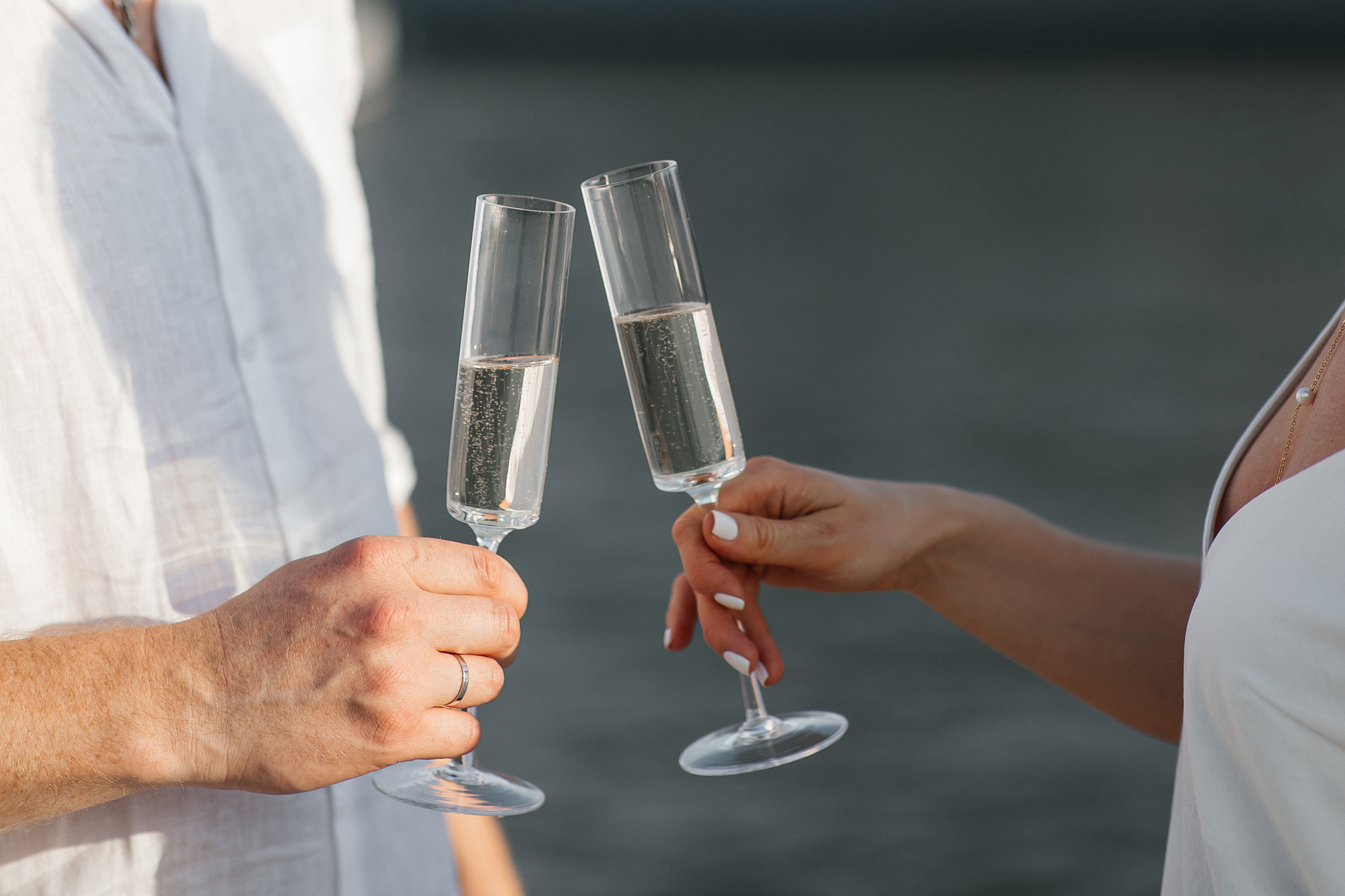 Свадебная фотосессия по улочкам в центре Москвы. Свадебный фотограф в Москве Дарья Олендарёва