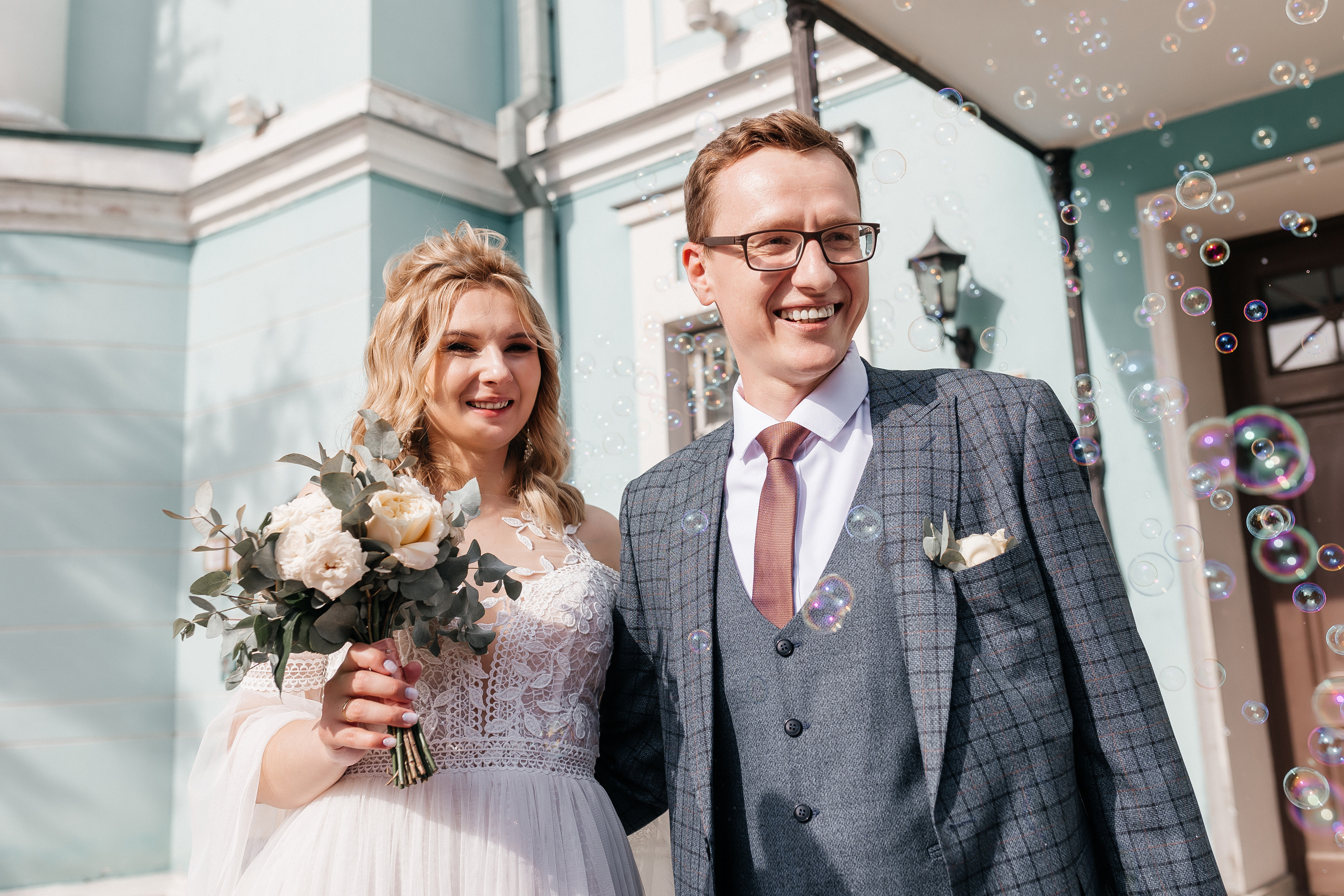 Свадебная фотосессия в картинной галерее Глазунова