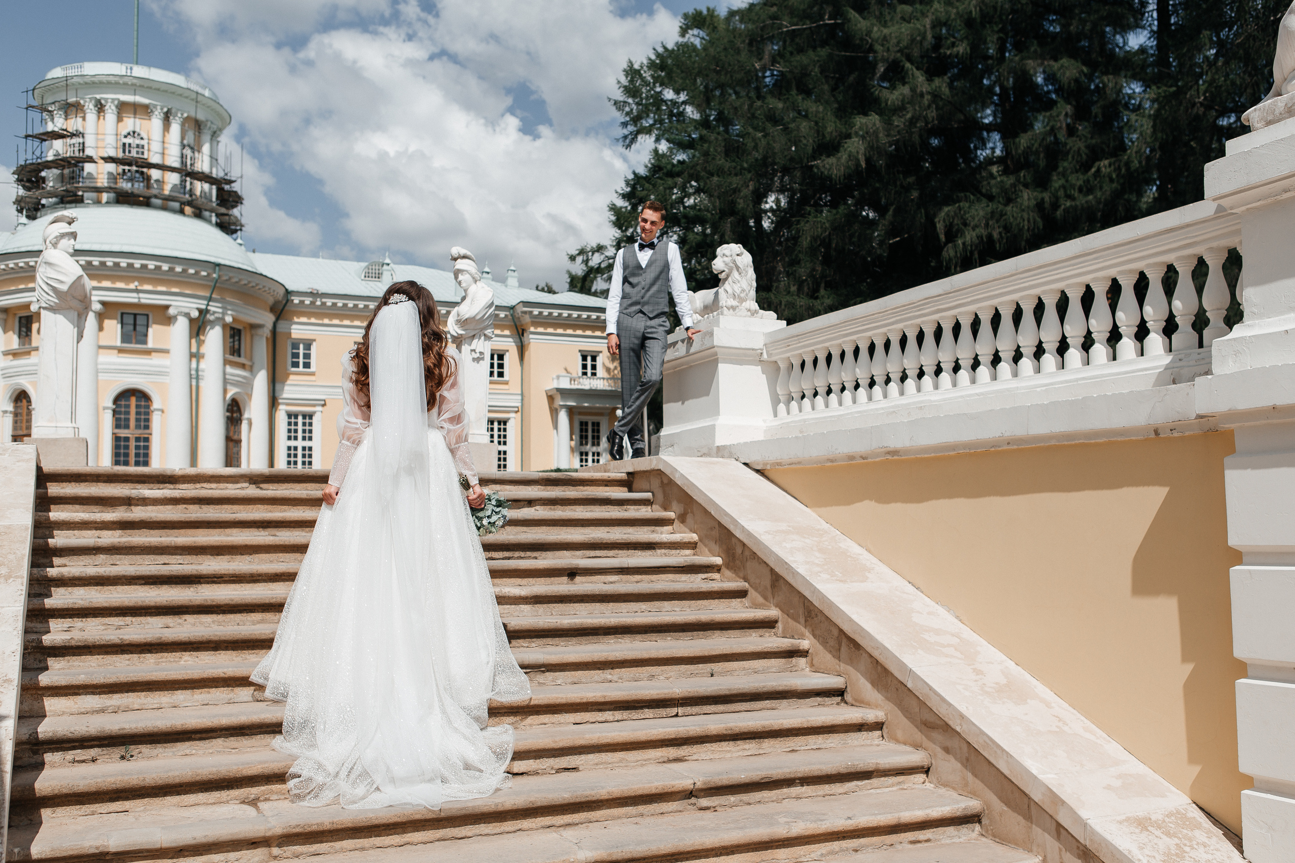 Свадебная фотосессия в усадьбе Архангельское