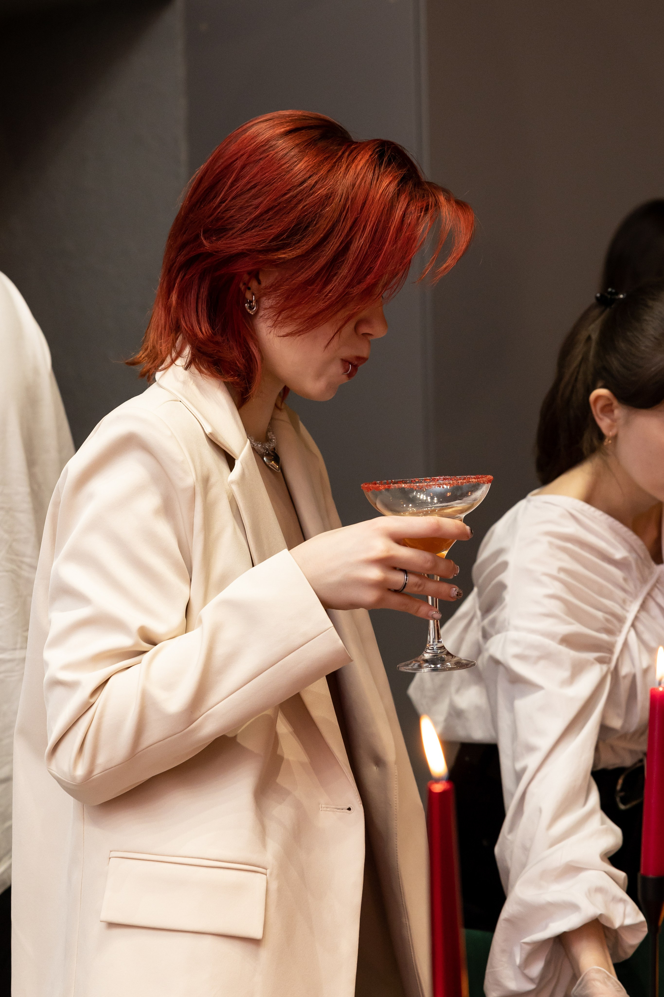 День рождение Марии, иммерсивный ужин. Семейный и женский фотограф, стильный репортаж в г. Новосибирск