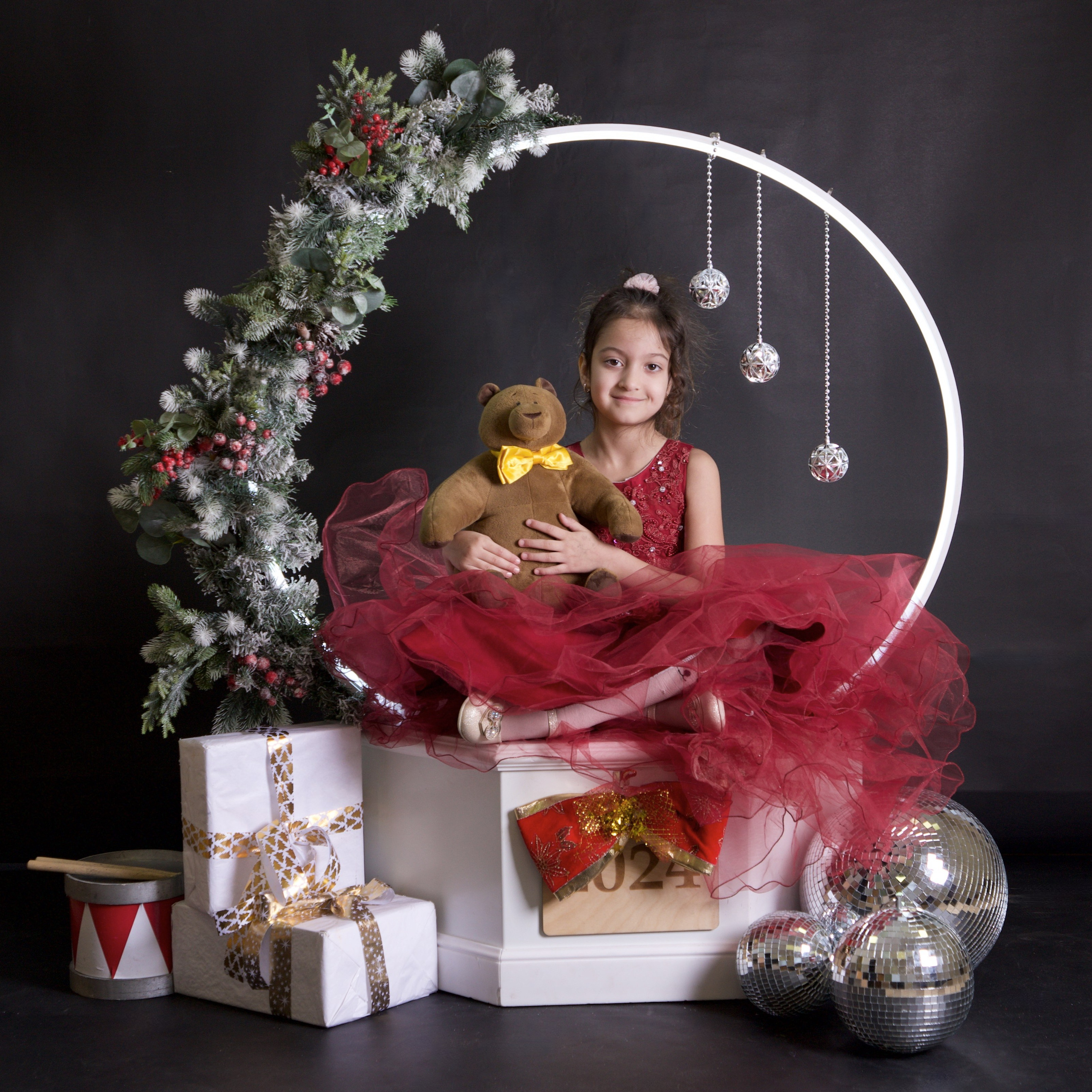 Студийная съёмка. Школьные выпускные альбомы в Москве Марина Николаева