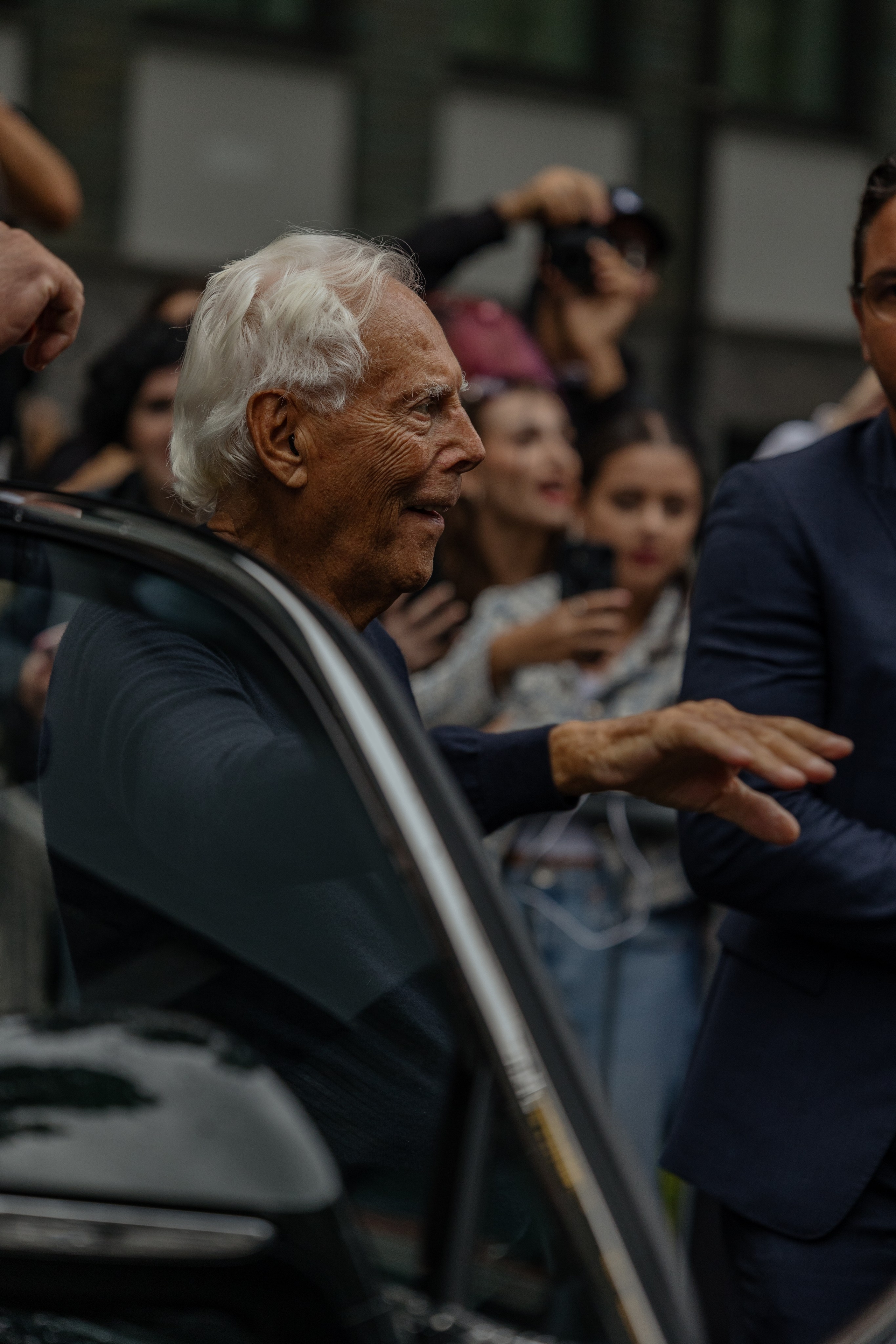 MFW SPRING/SUMMER 2024 EMPORIO ARMANI. Photographer in Milan Ivan Goncharov