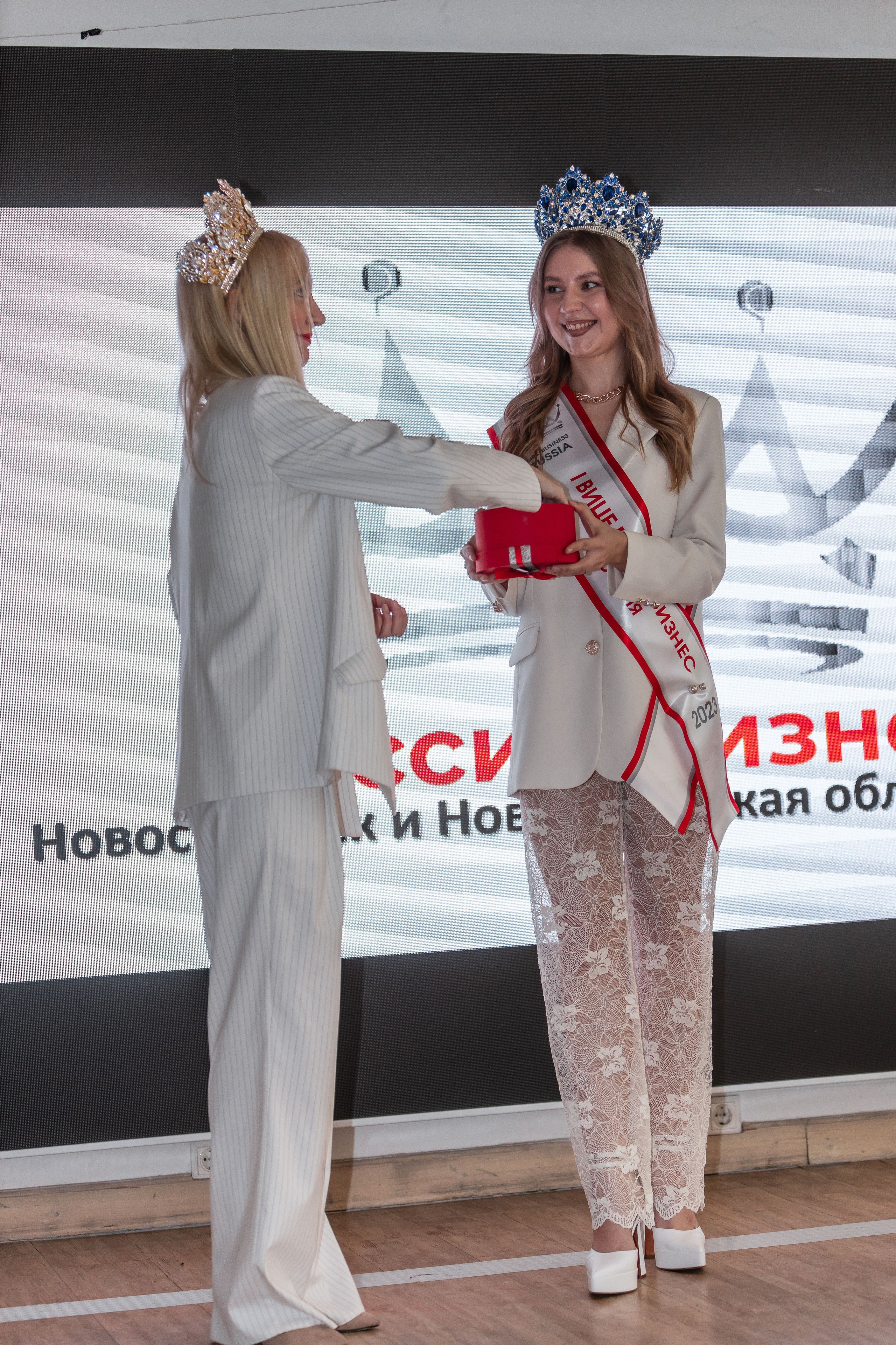 МИССИС БИЗНЕСС 2024. Репортажный фотограф в Новосибирске