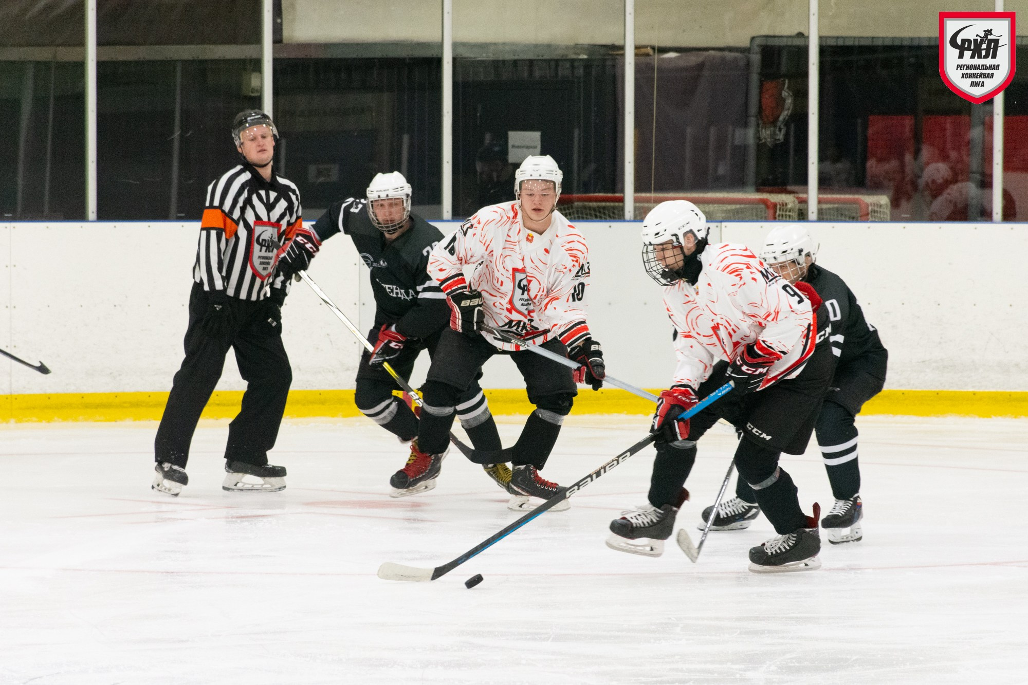 Хоккей. Фотограф Максим Буряк