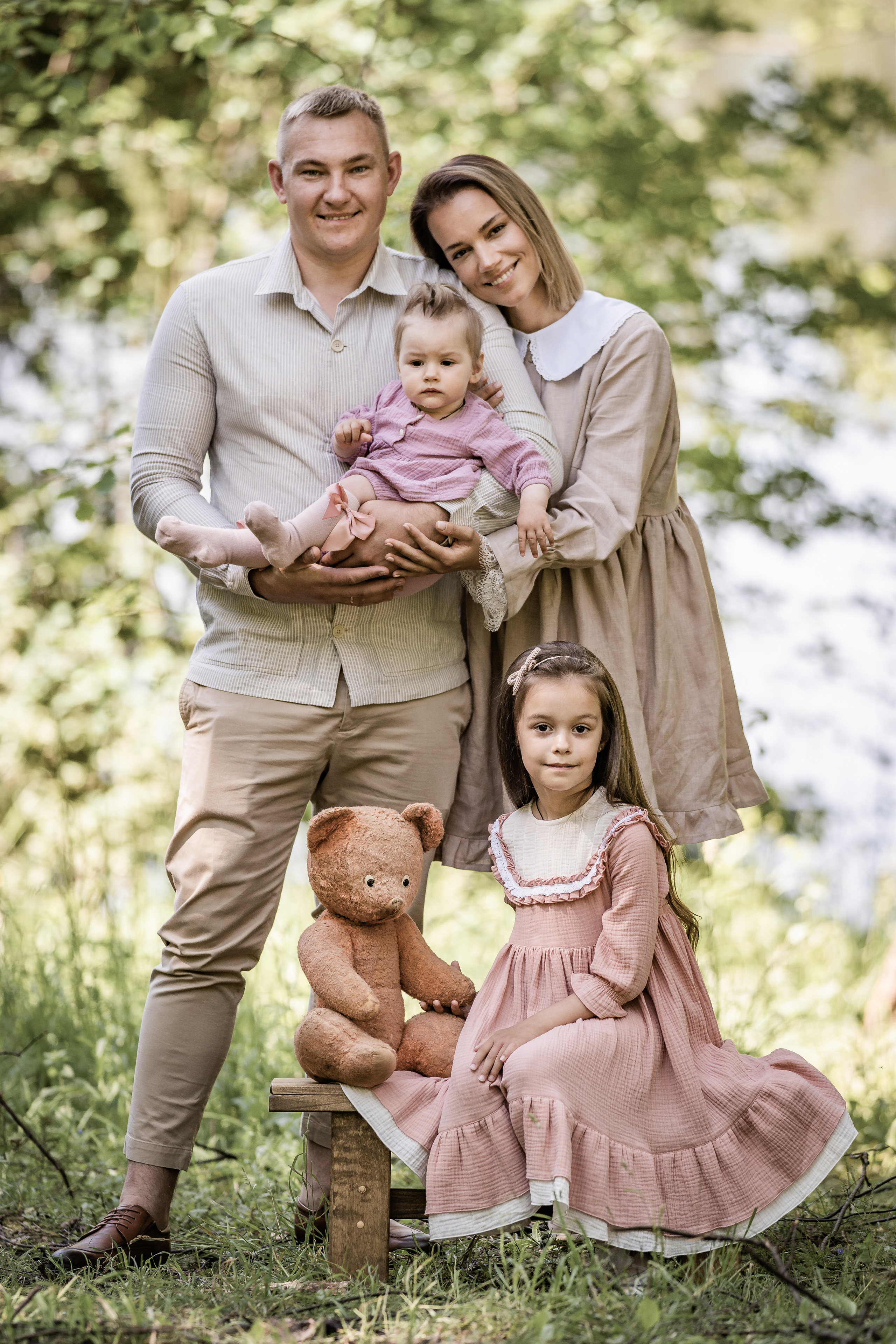 Олег, Елена, Полина и Ксюша. Семейный фотограф Ефремова Виктория