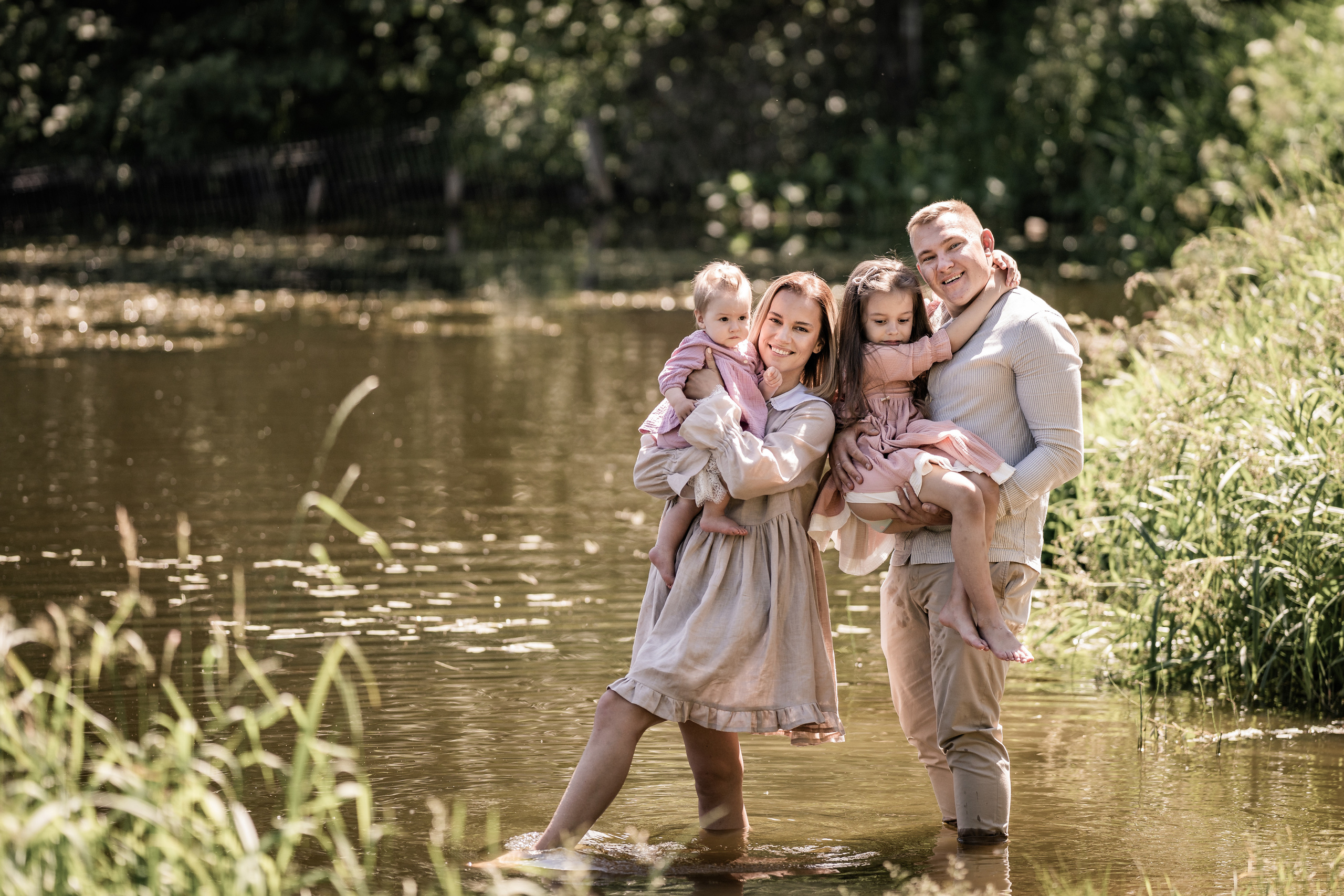 Олег, Елена, Полина и Ксюша. Семейный фотограф Ефремова Виктория