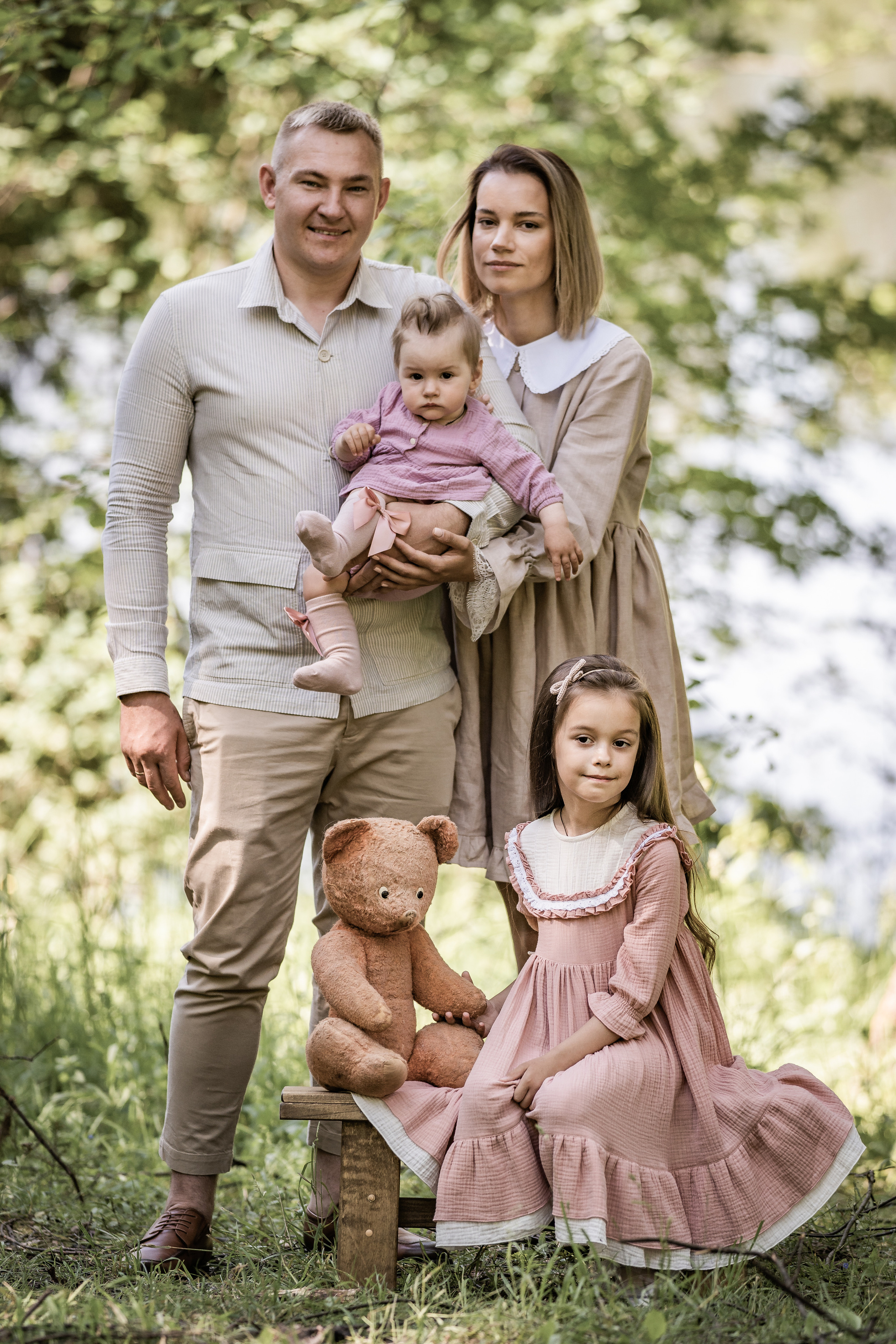 Олег, Елена, Полина и Ксюша. Семейный фотограф Ефремова Виктория