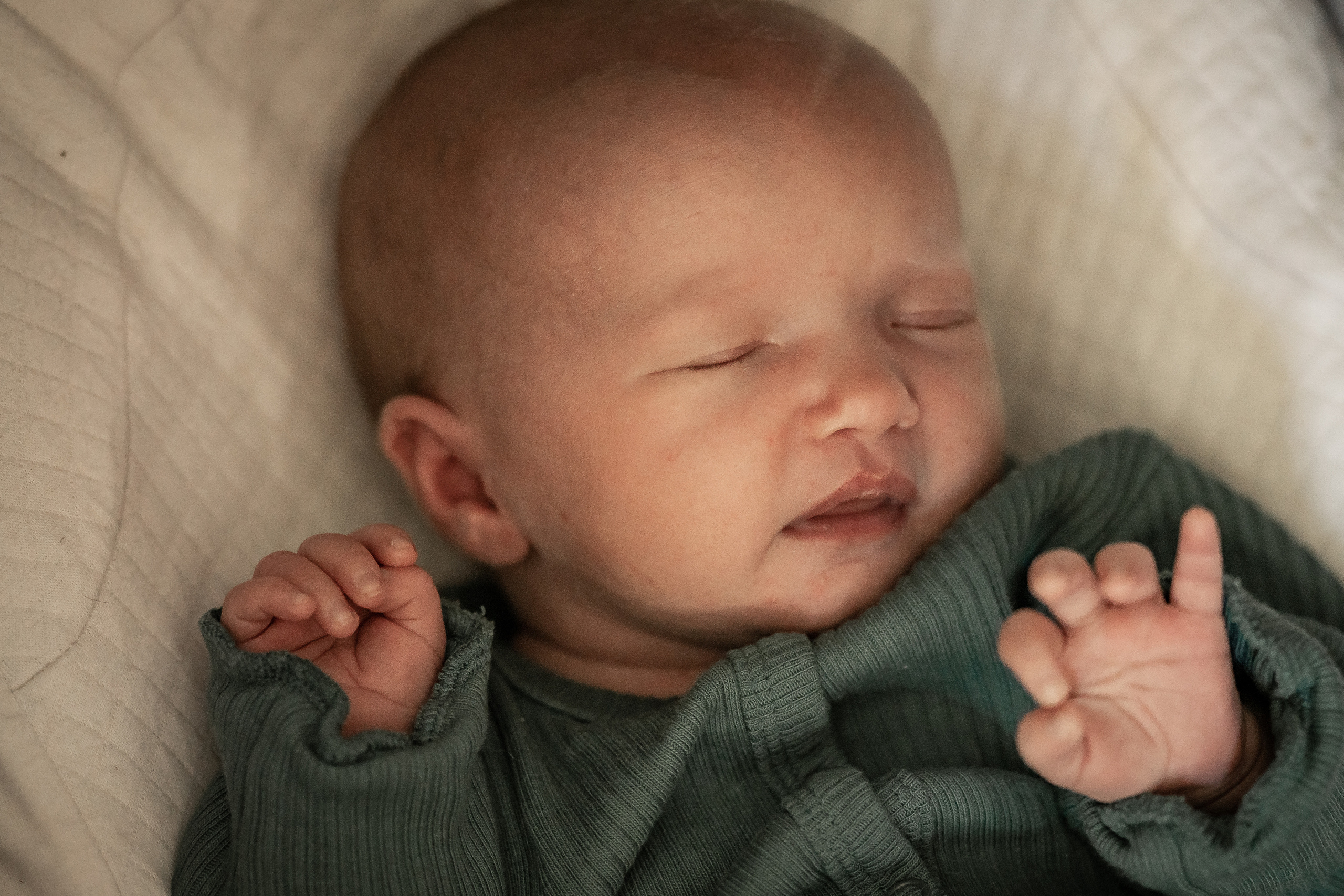 Марфа 25 дней. Семейный фотограф Ефремова Виктория