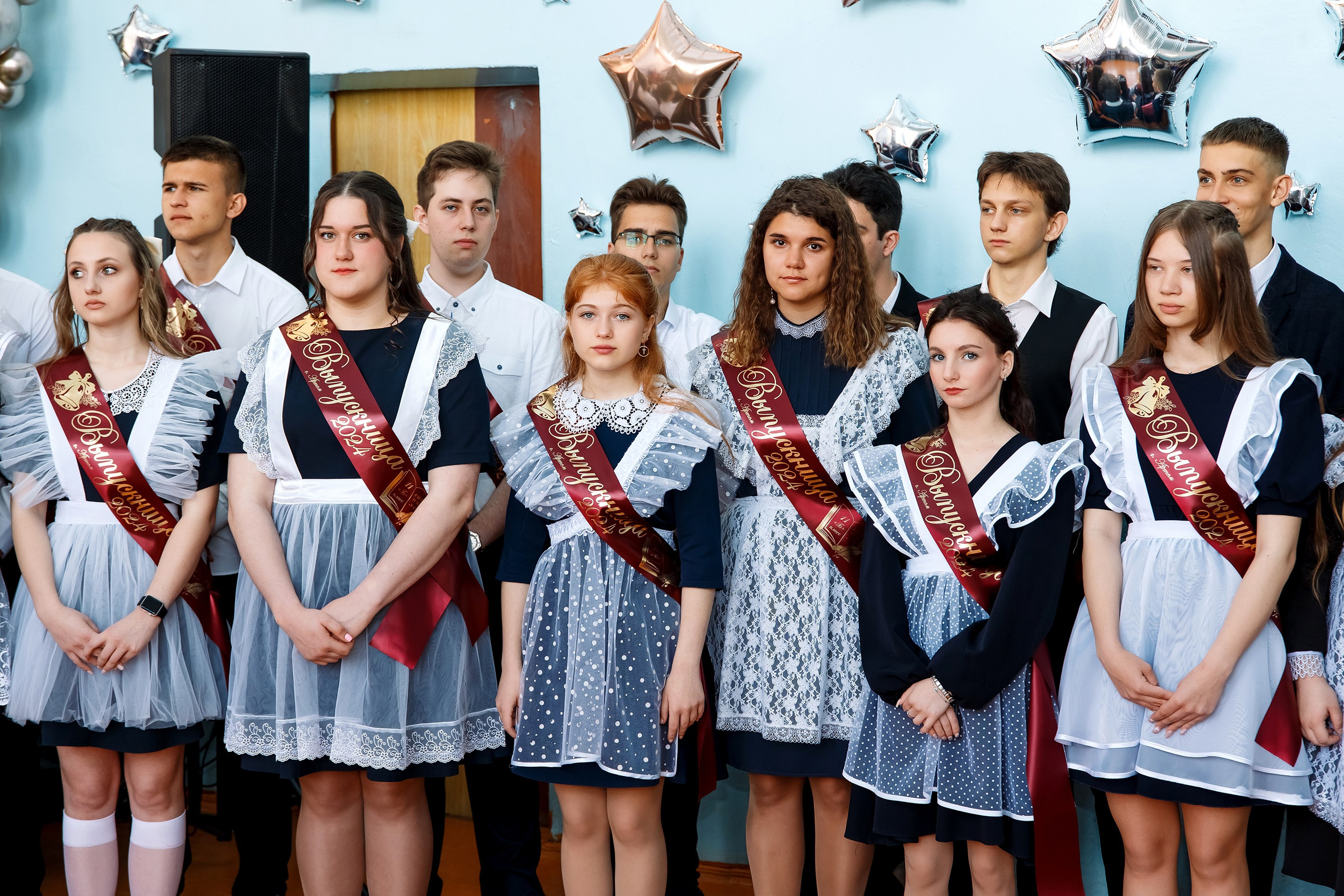 11 класс Последний звонок. Фотограф Любовь Корниенко, Примоский край