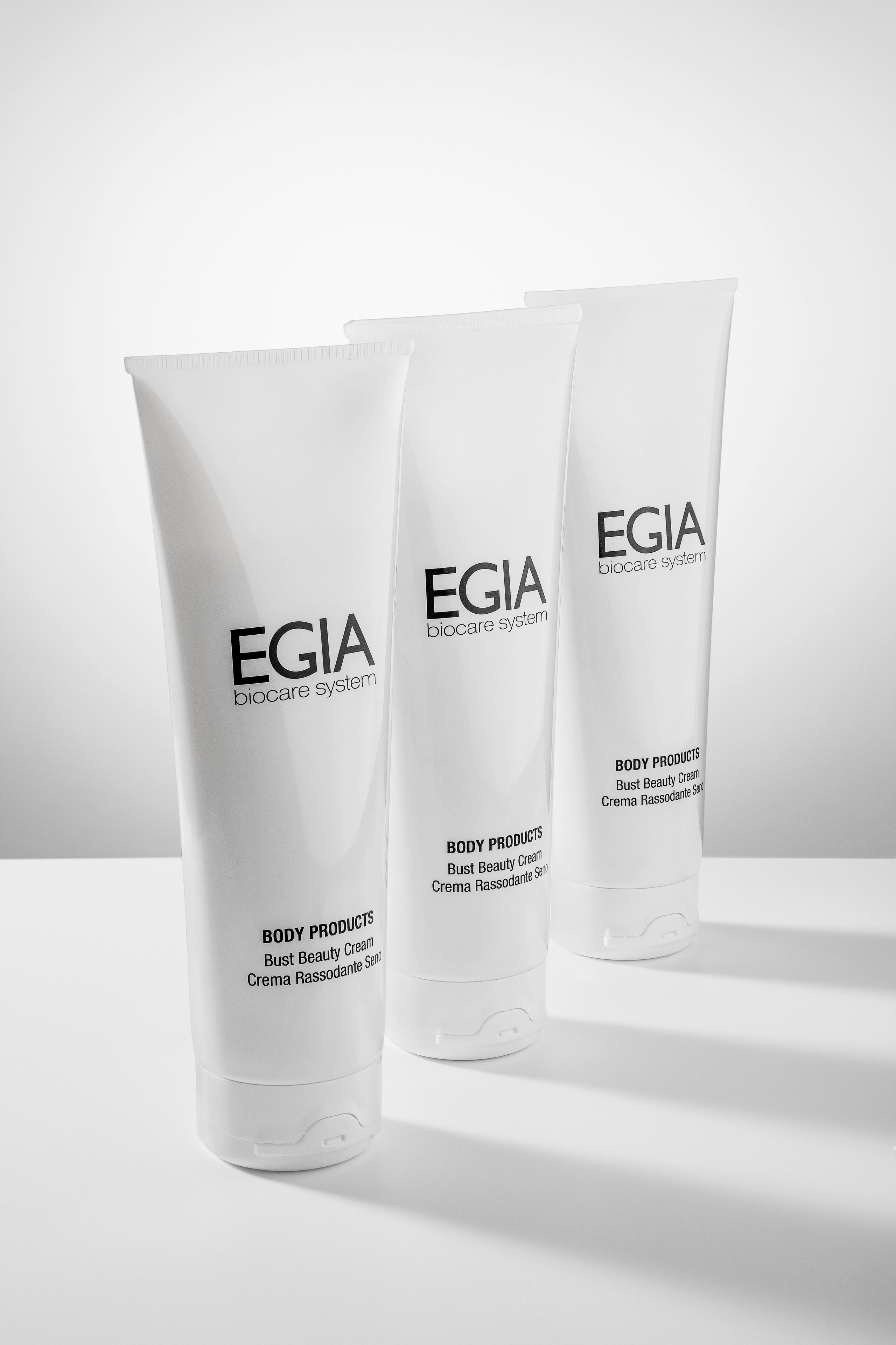 Коммерческий фотограф Максим Стриганов