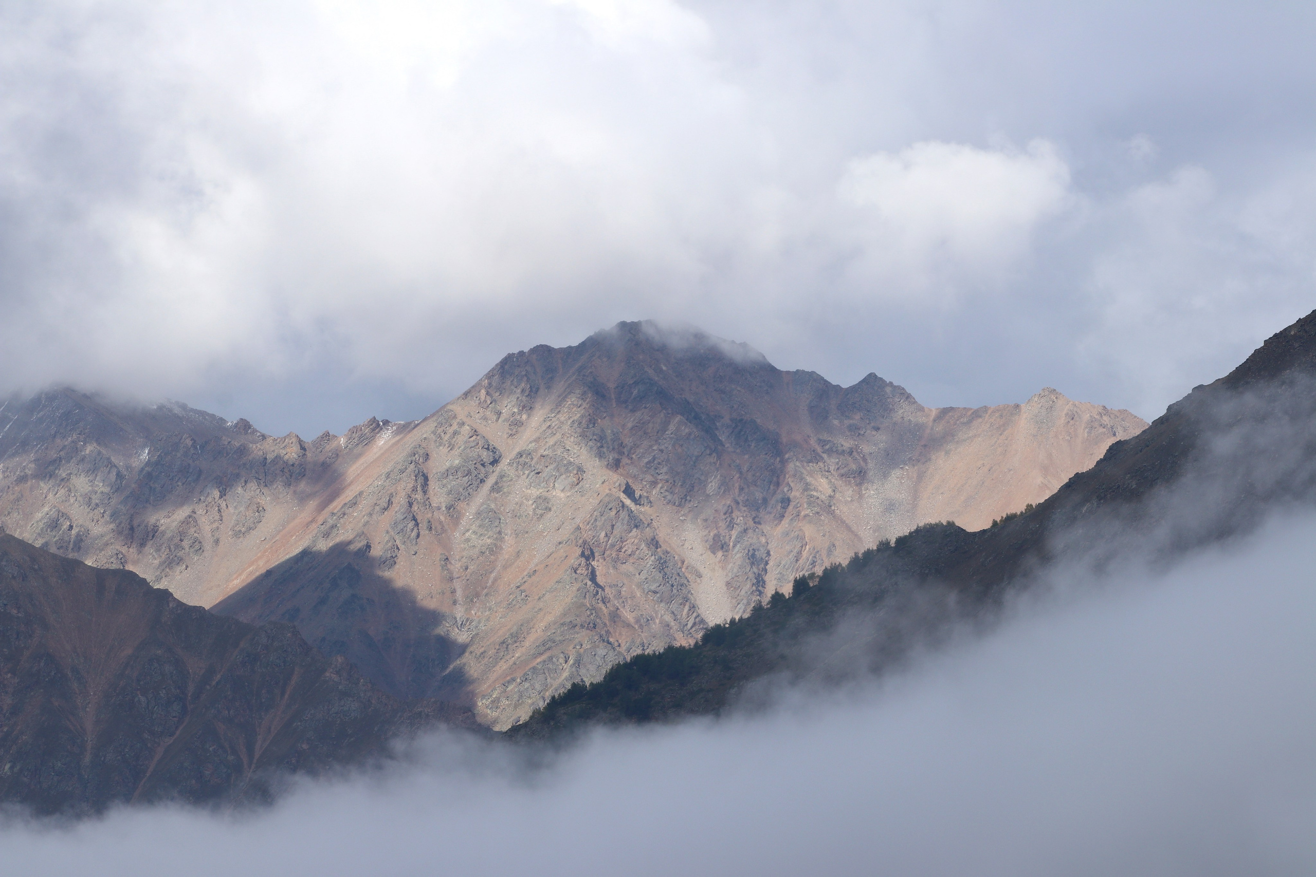 Приэльбрусье. Сентябрь 2024. Путешественник-фотограф из Санкт-Петербурга Татьяна Свистулина