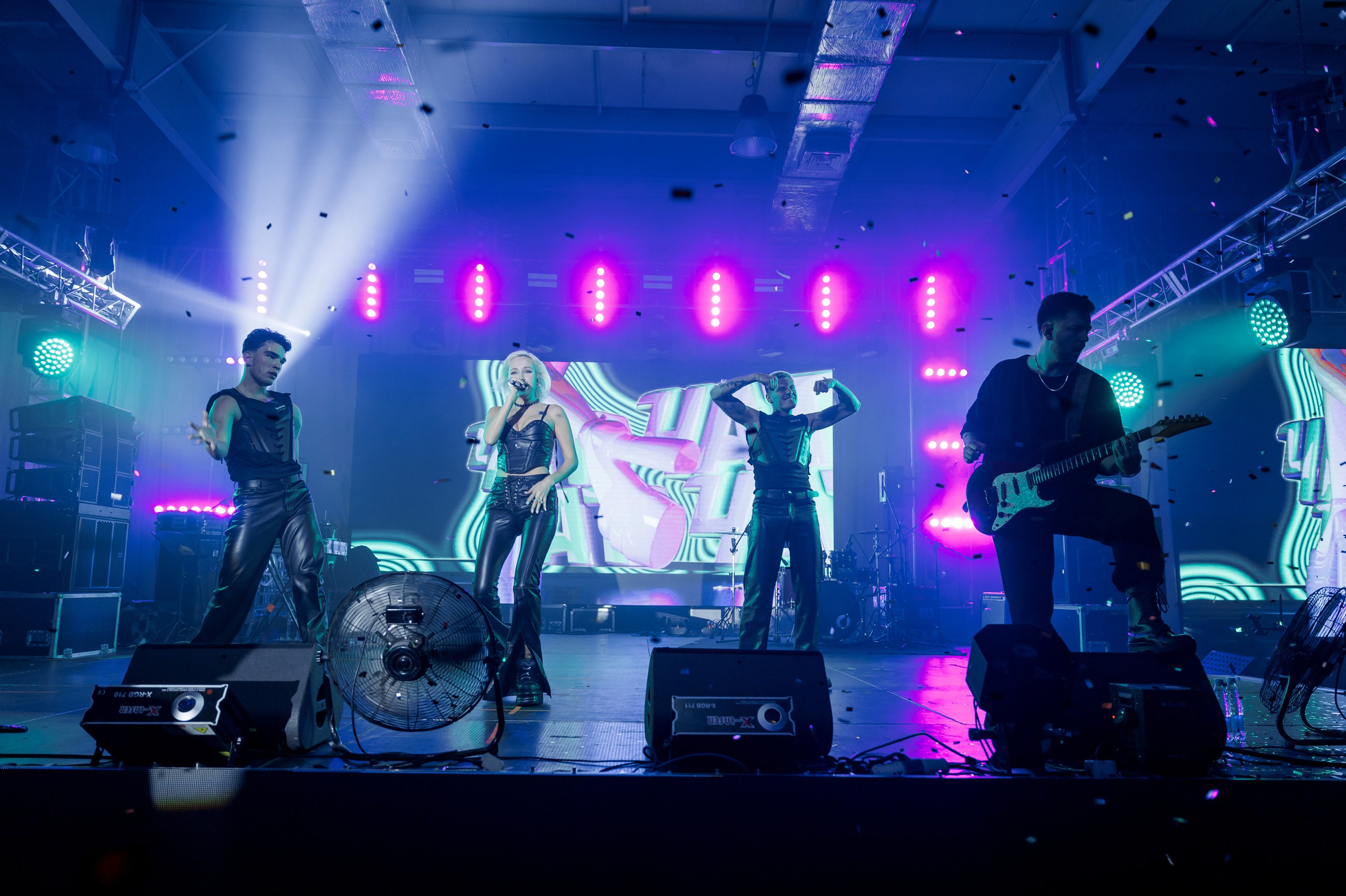 Юбилей компании «СЕРВИКО». Кадровик продакшн: Фото и видеосъемка форумов, конференций, масштабных событий в Иркутске