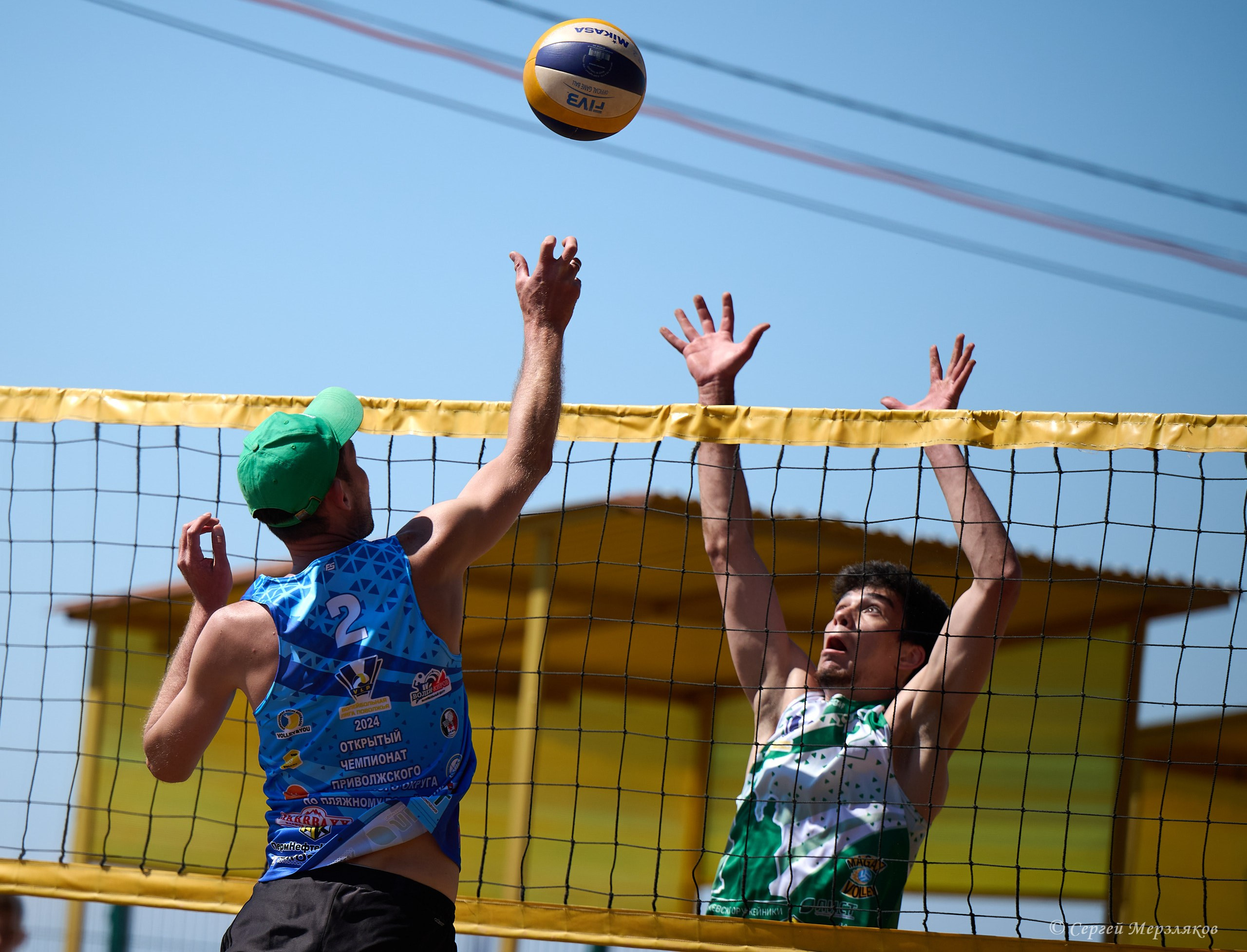 Пляжный волейбол. 1 этап Волейбольной Лиги Поволжья. Ижевск 09.06.2024. Спортивный репортажный фотограф в Ижевске Сергей Мерзляков