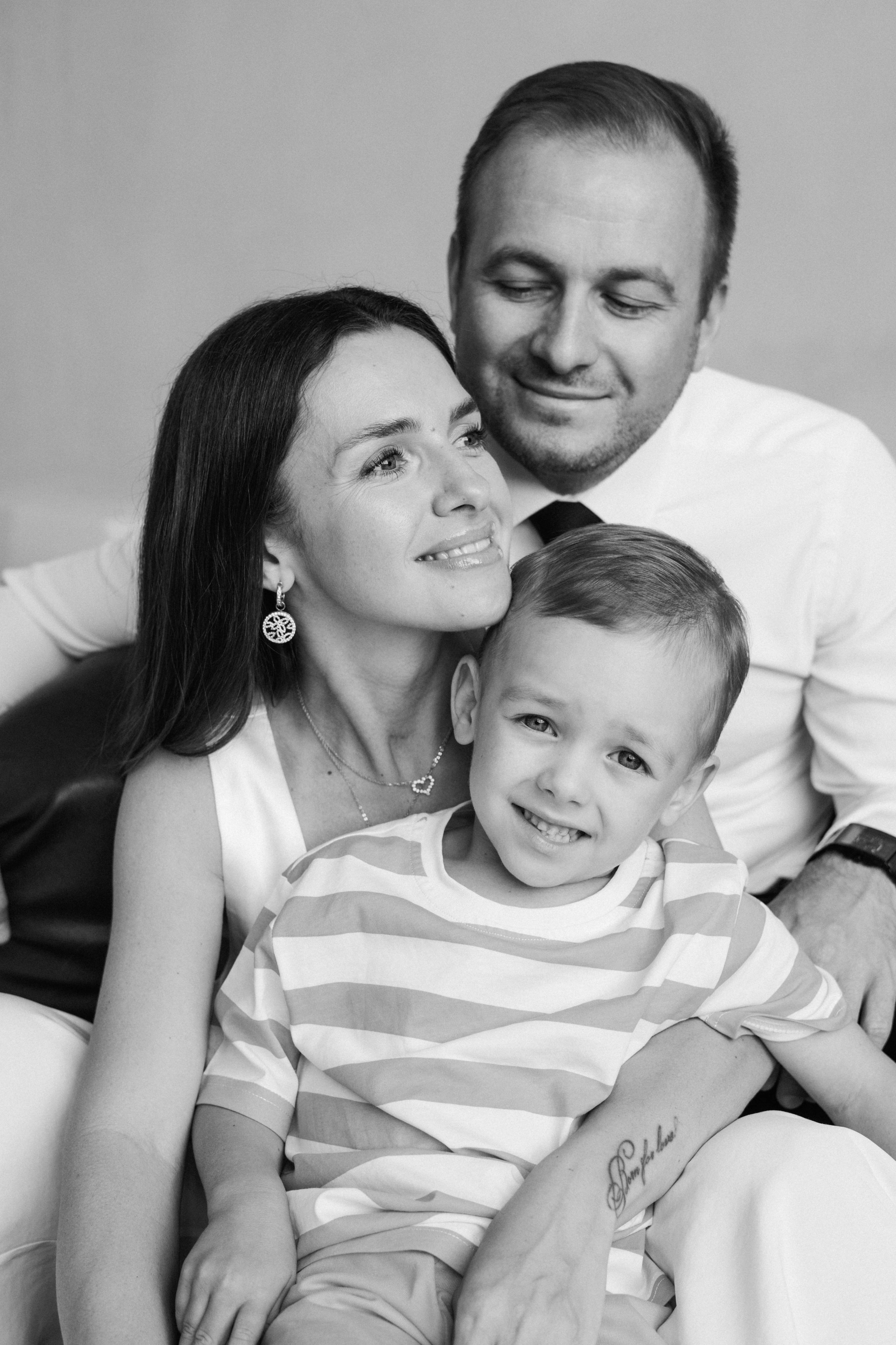 Дана, Демид и Сергей. Isaevamarina.wfolio.pro