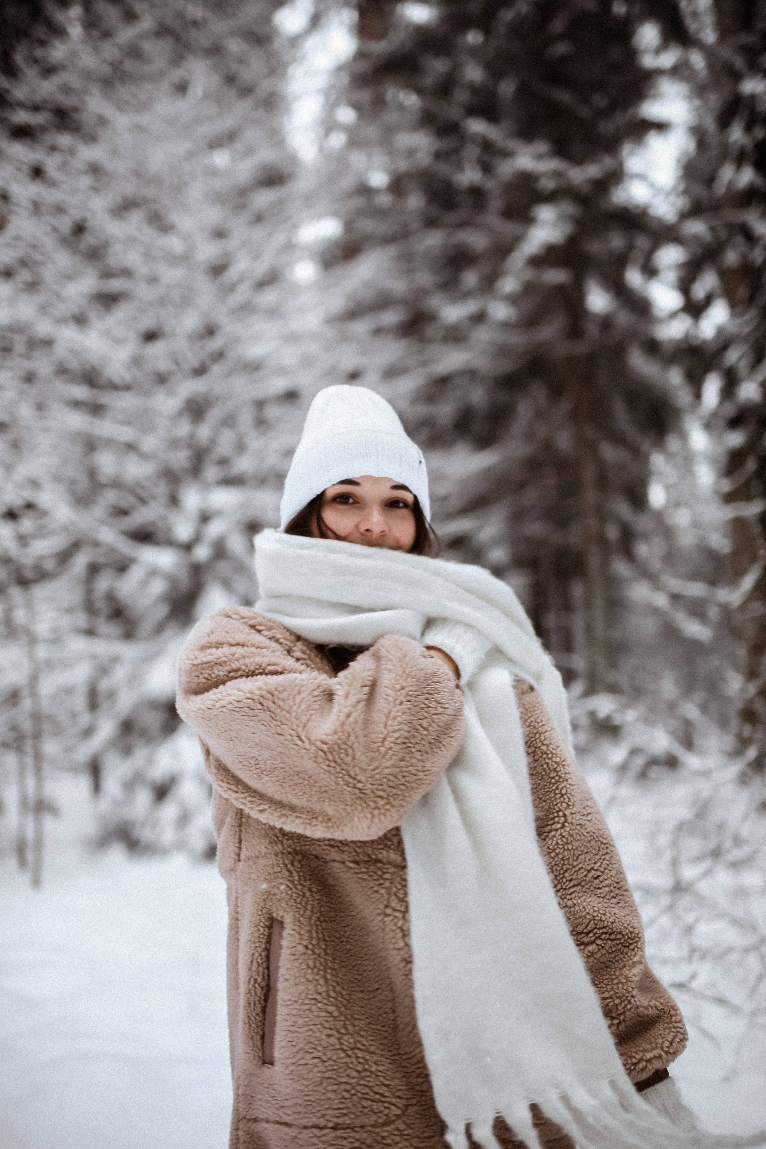 Полина. Съёмка в зимнем лесу. Фотограф НОГИНСК, Москва, Анастасия Белая