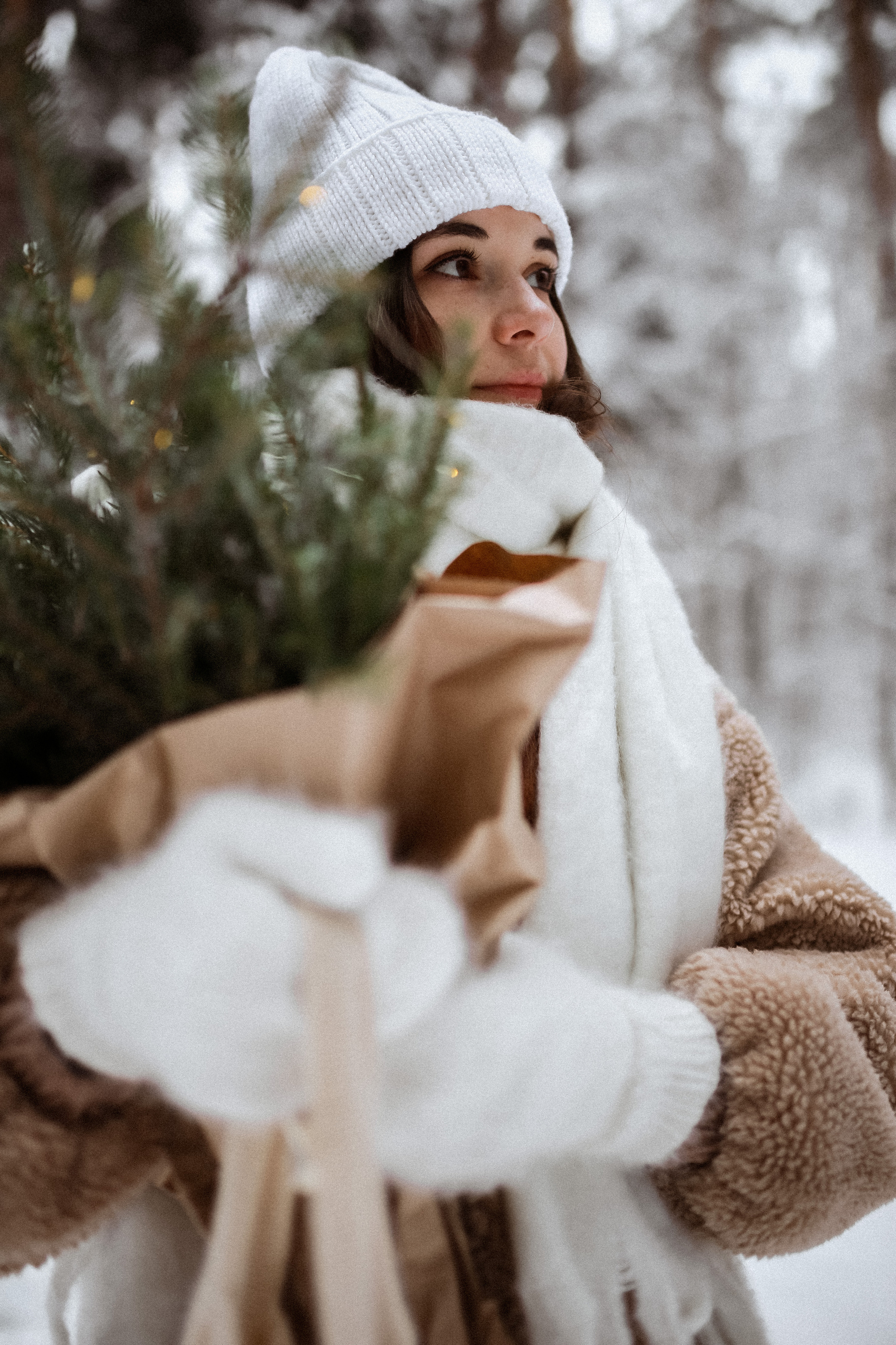 Полина. Съёмка в зимнем лесу. Фотограф НОГИНСК, Москва, Анастасия Белая