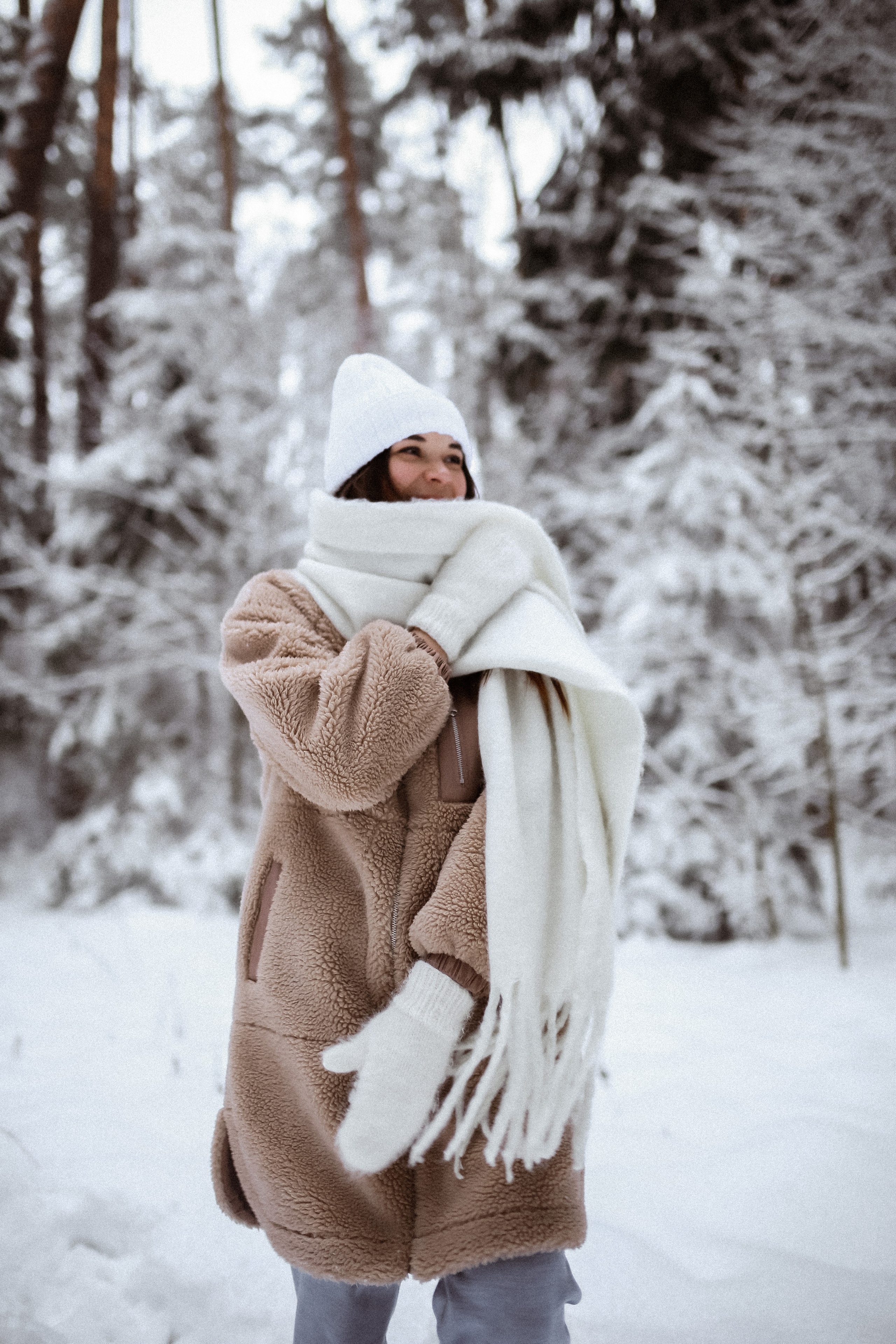 Полина. Съёмка в зимнем лесу. Фотограф НОГИНСК, Москва, Анастасия Белая
