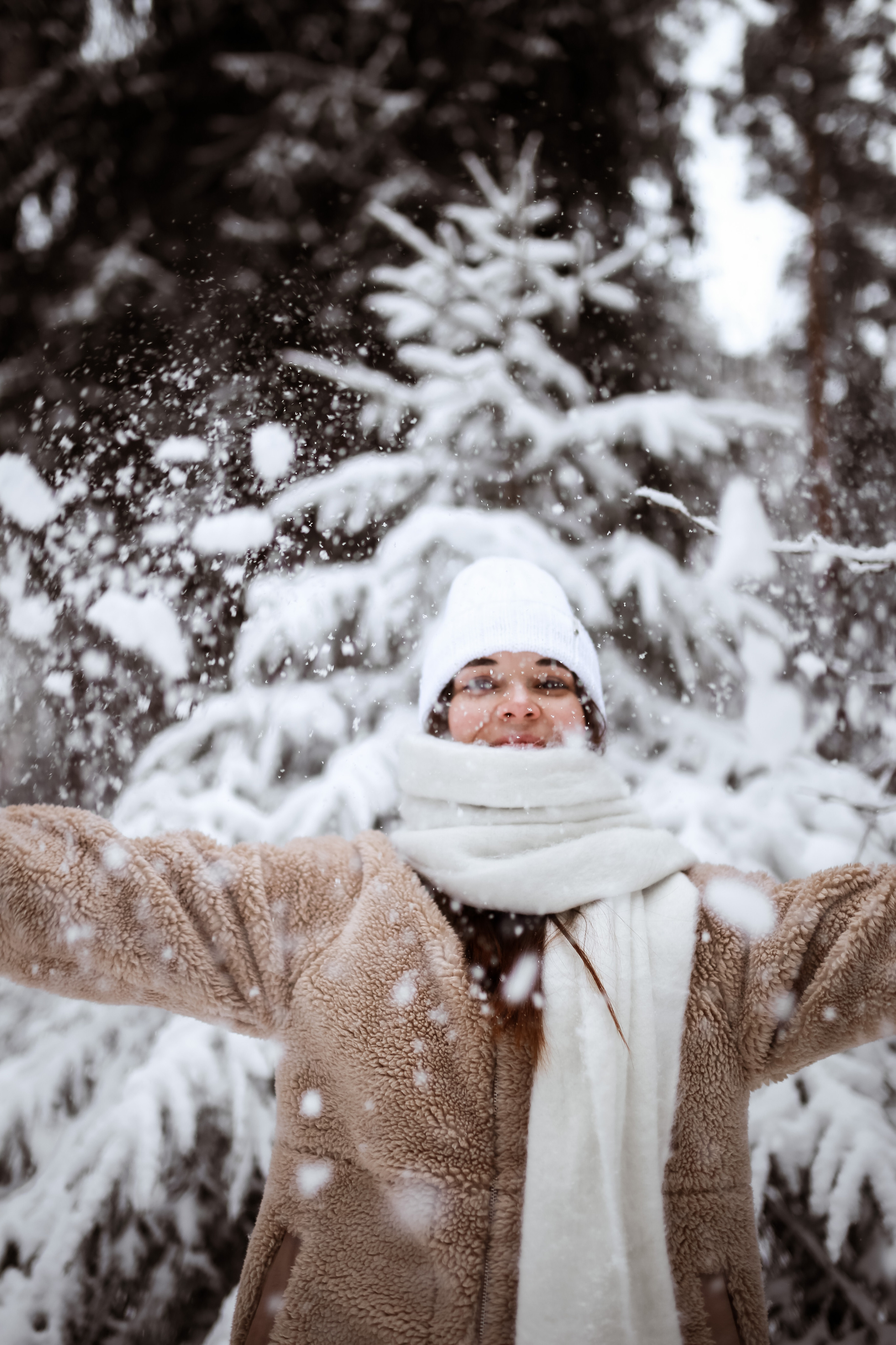 Полина. Съёмка в зимнем лесу. Фотограф НОГИНСК, Москва, Анастасия Белая