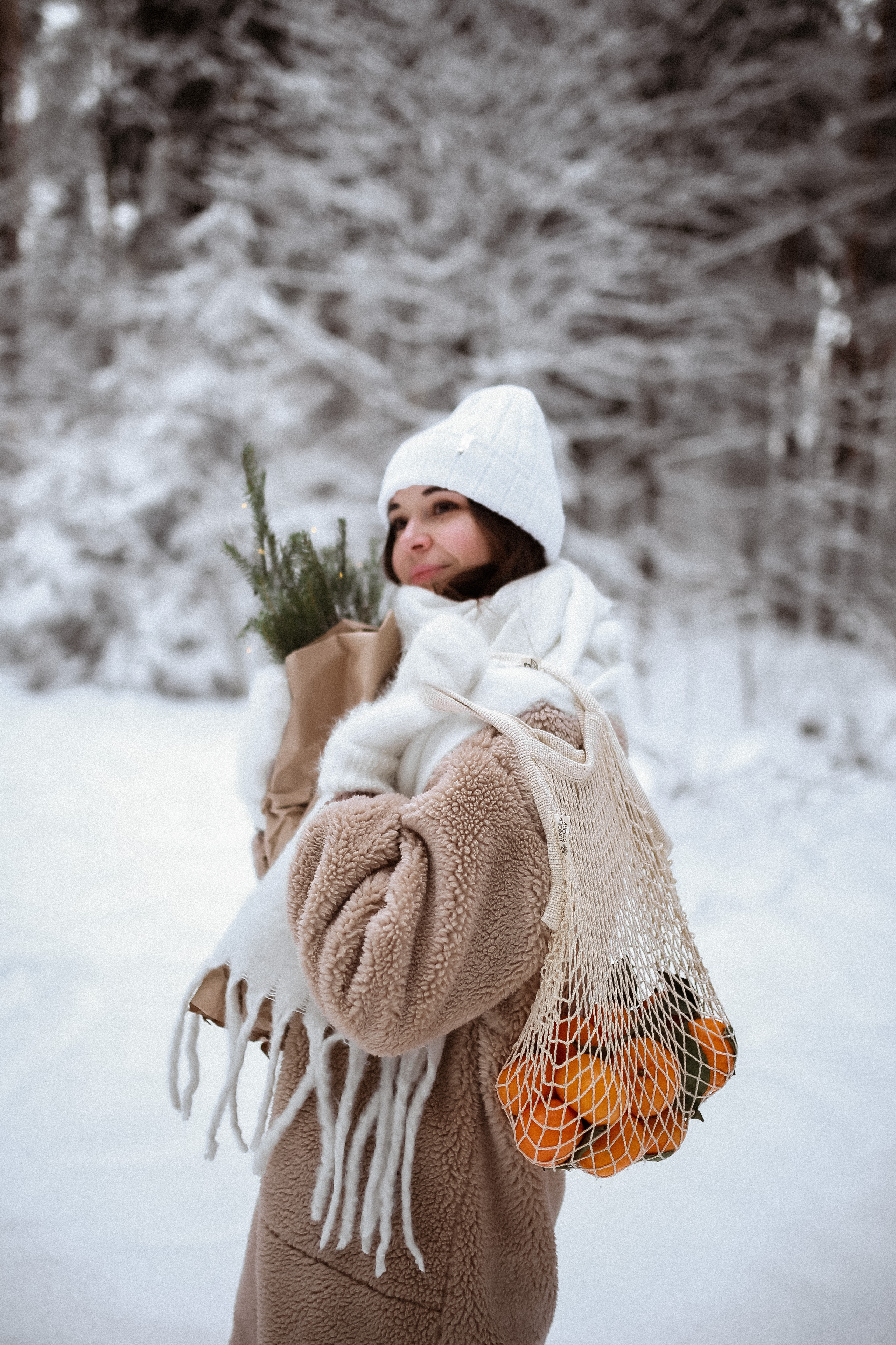 Полина. Съёмка в зимнем лесу. Фотограф НОГИНСК, Москва, Анастасия Белая