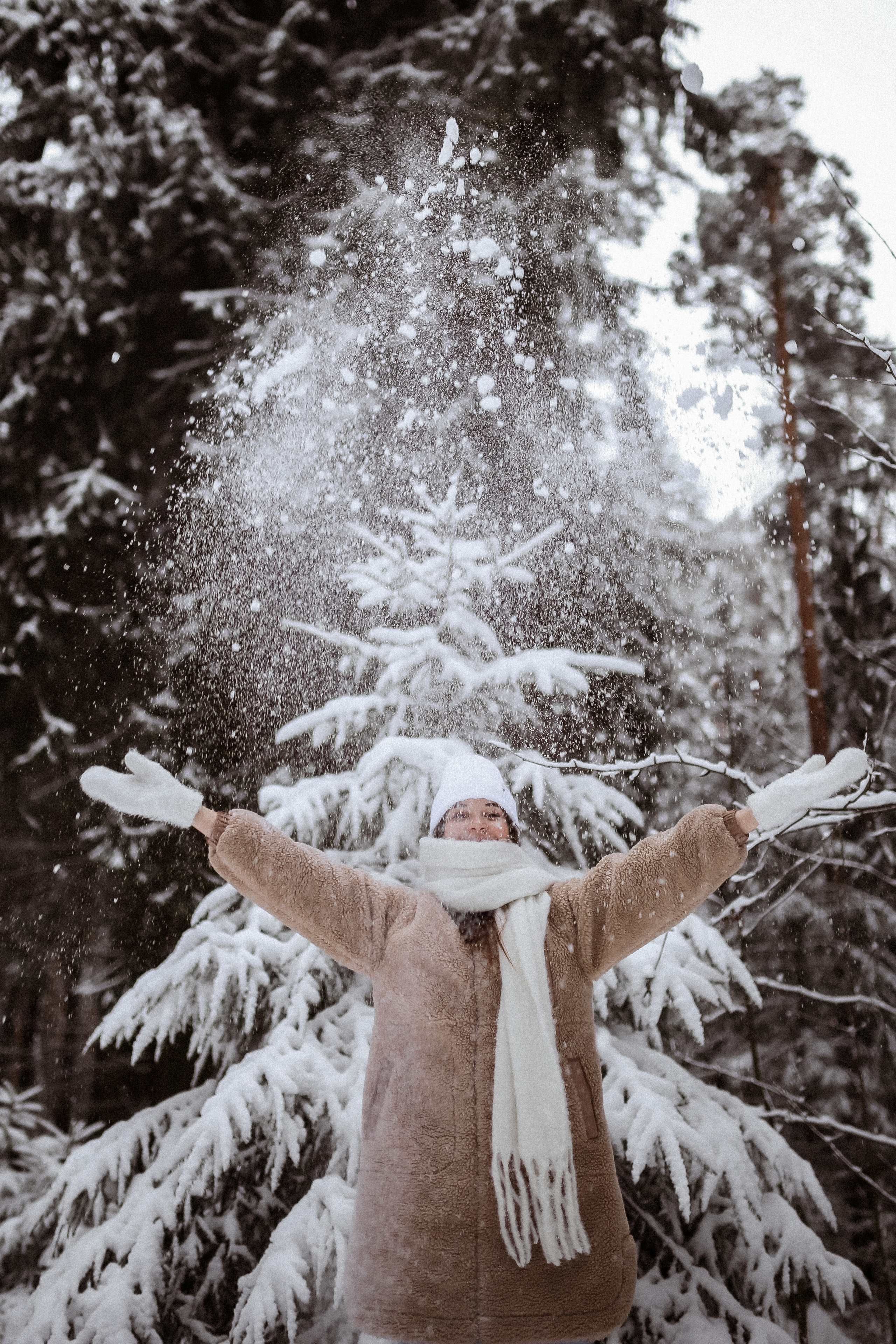 Полина. Съёмка в зимнем лесу. Фотограф НОГИНСК, Москва, Анастасия Белая