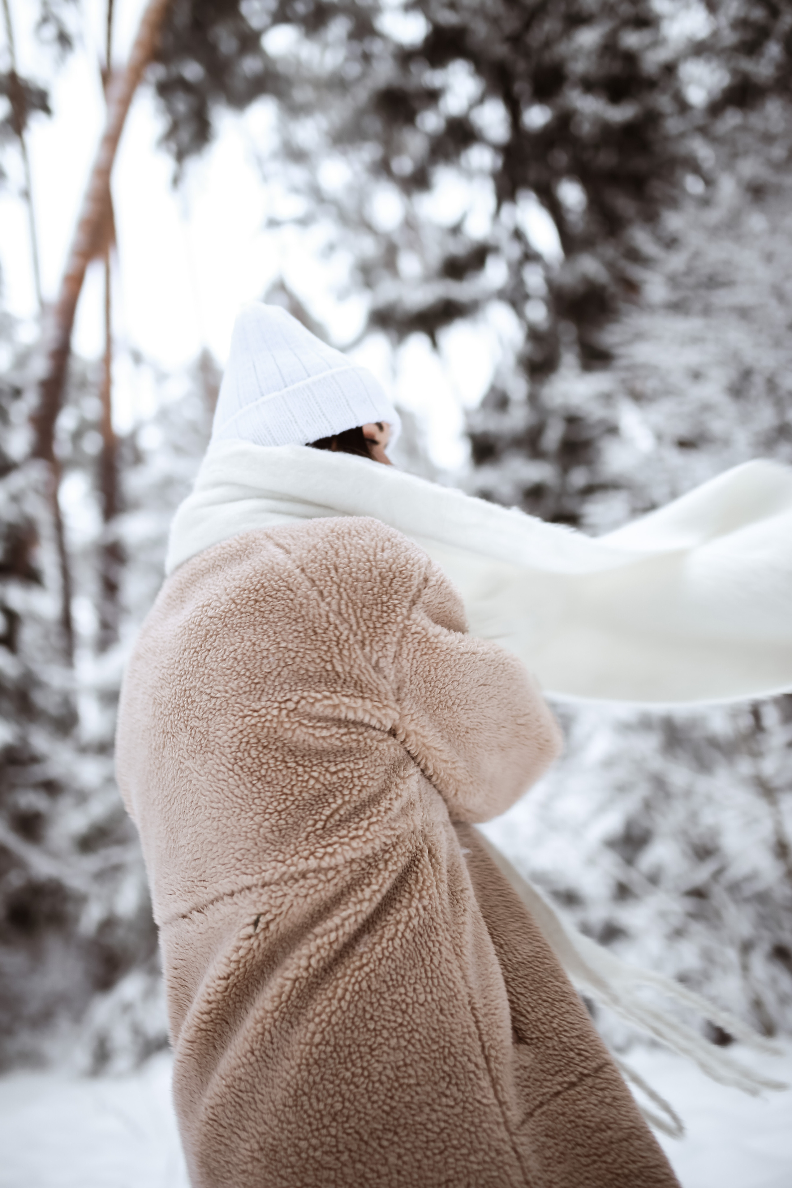 Полина. Съёмка в зимнем лесу. Фотограф НОГИНСК, Москва, Анастасия Белая