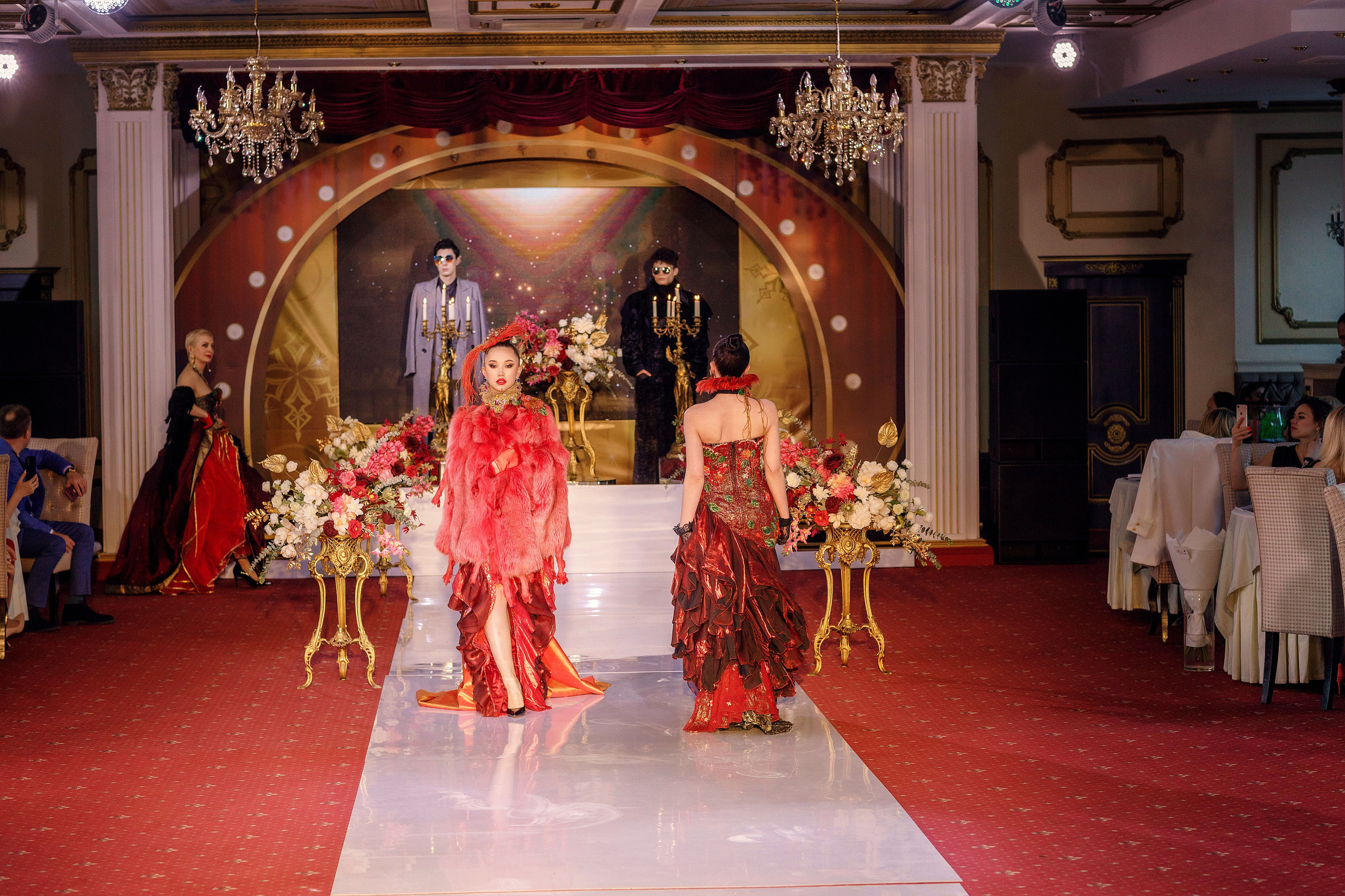 Показ коллекции Игоря Дадиани — 2023.04.01. Портретный и репортажный фотограф в Чебоксарах Андриян Чаркин