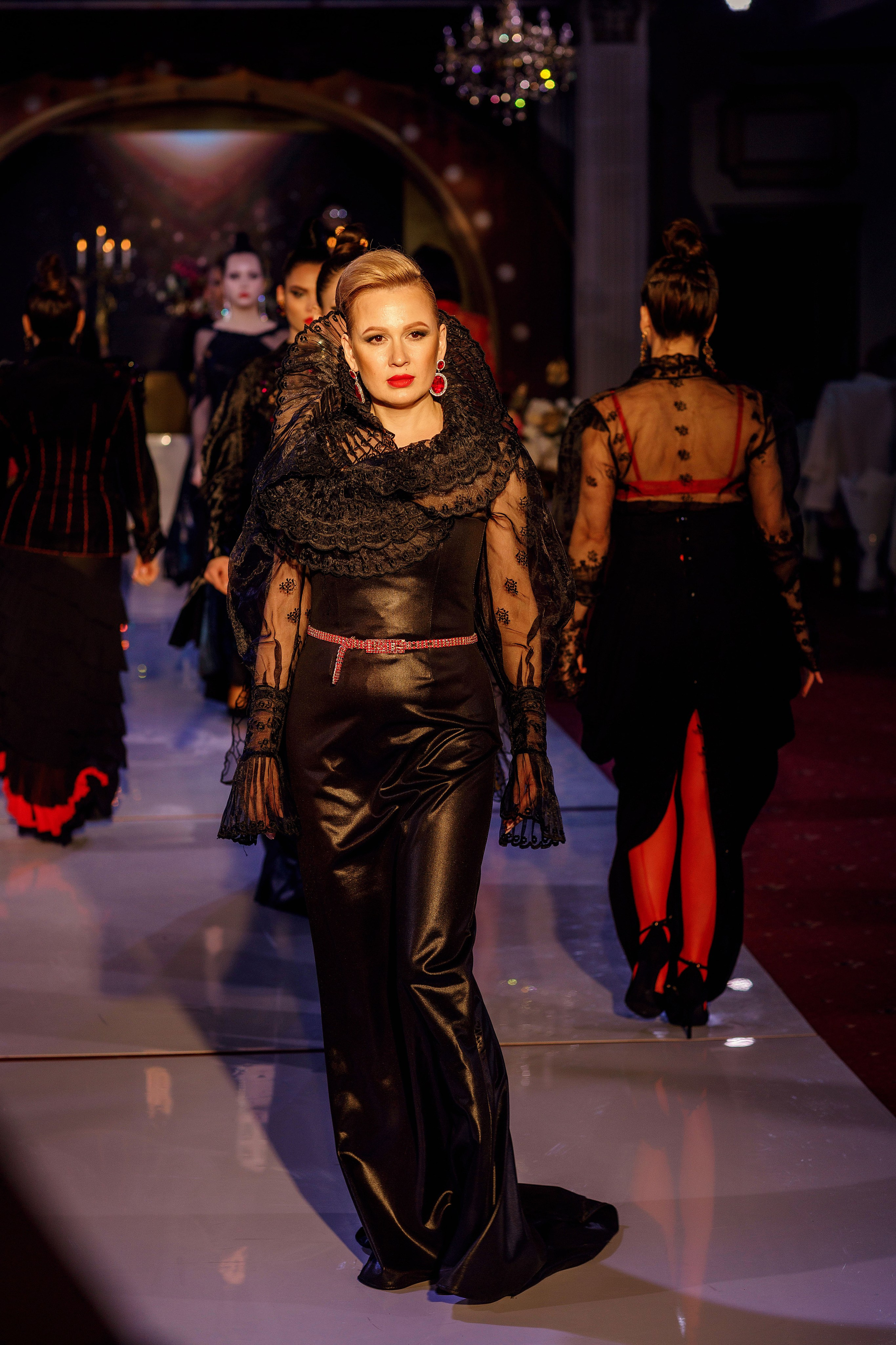 Показ коллекции Игоря Дадиани — 2023.04.01. Портретный и репортажный фотограф в Чебоксарах Андриян Чаркин