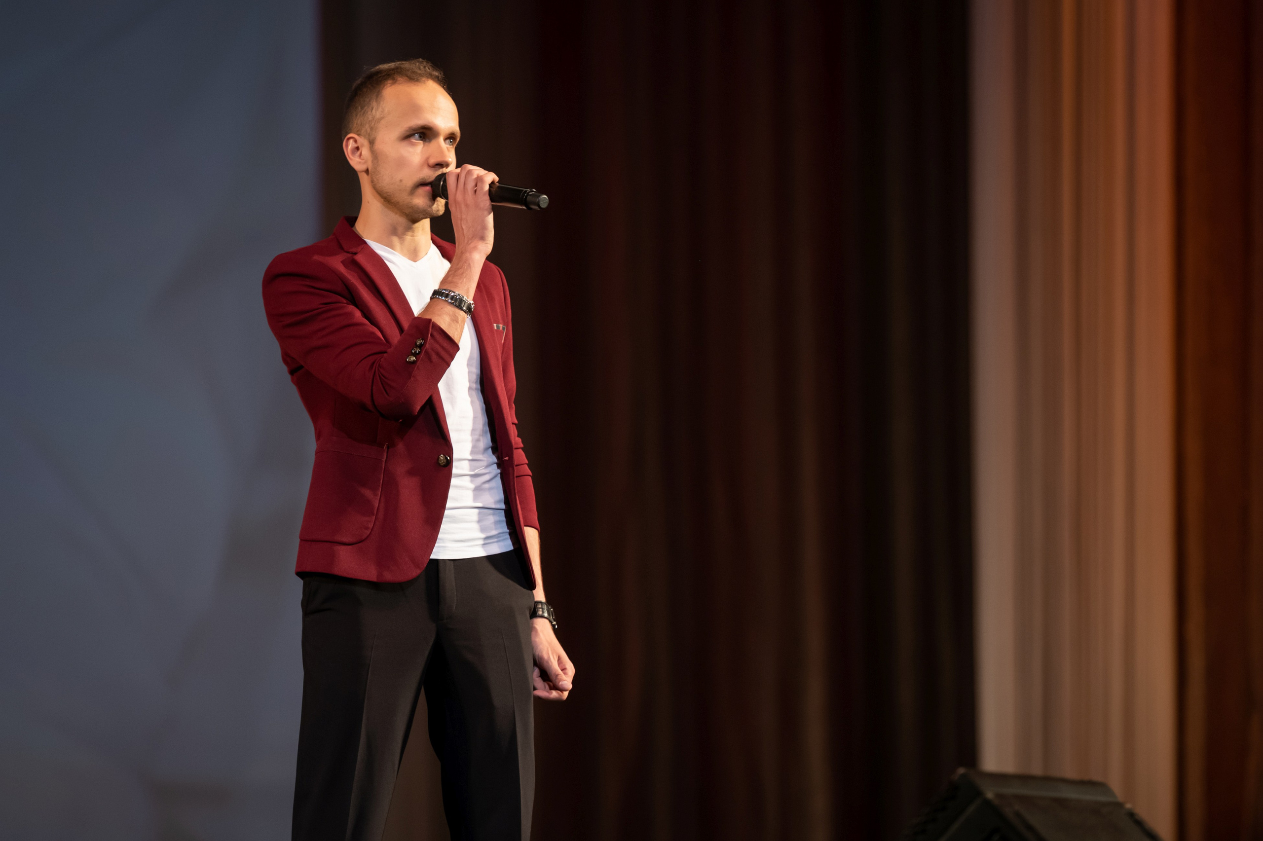 15 сентября, концерт БКЗ. Золотое яблочко