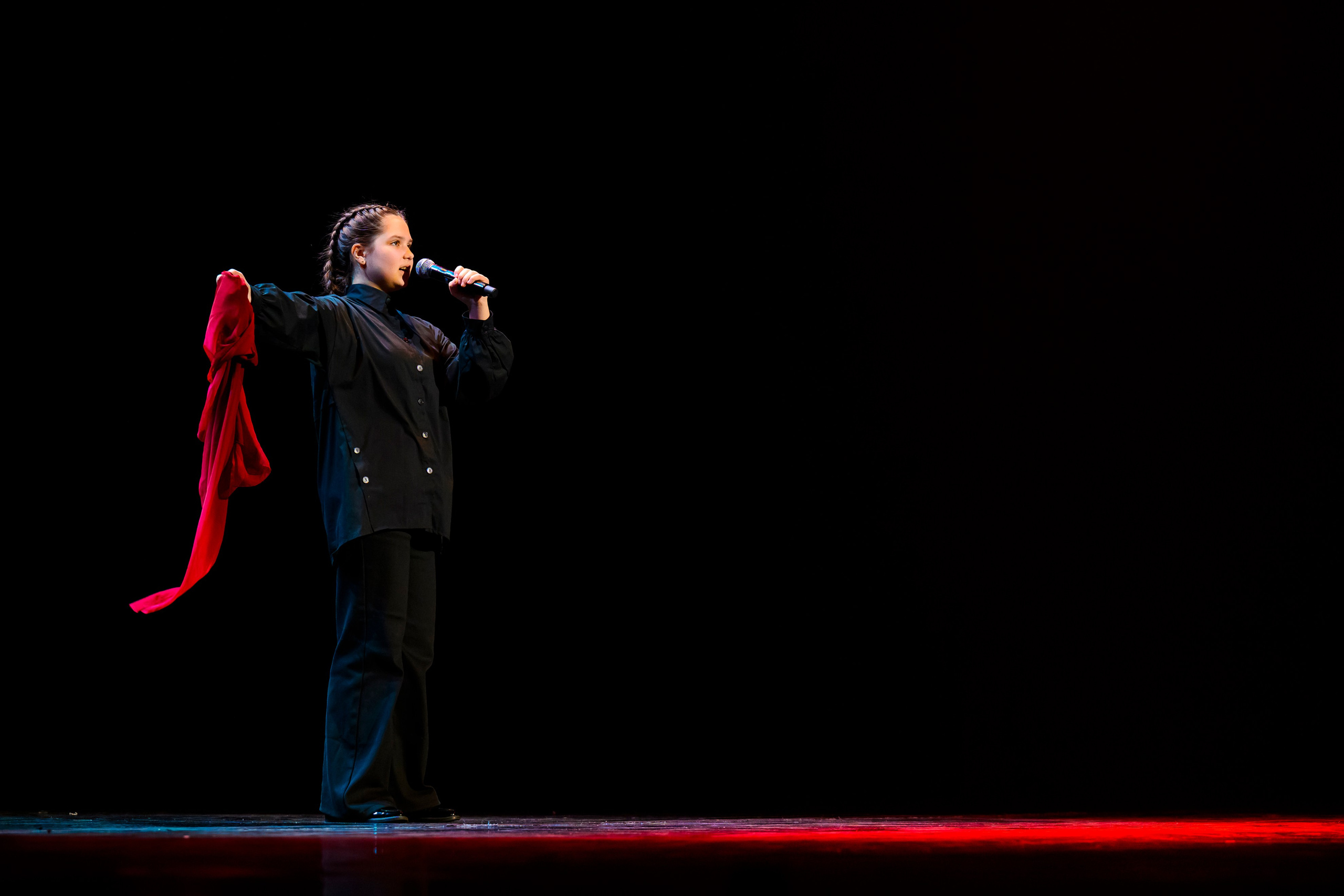 23 апреля, часть 1, БКЗ Октябрьский, г. Санкт-Петербург. Золотое яблочко