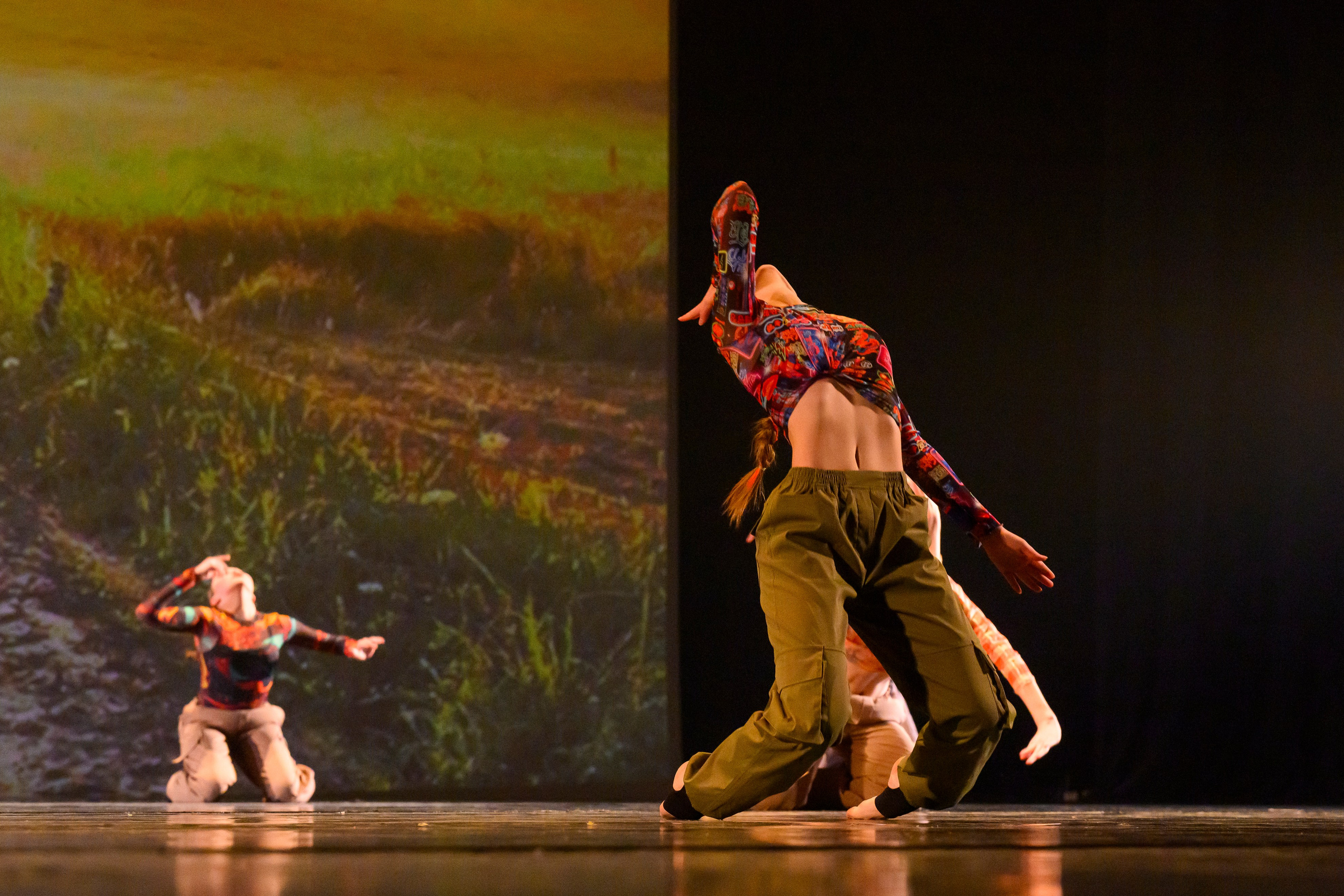 23 апреля, часть 1, БКЗ Октябрьский, г. Санкт-Петербург. Золотое яблочко