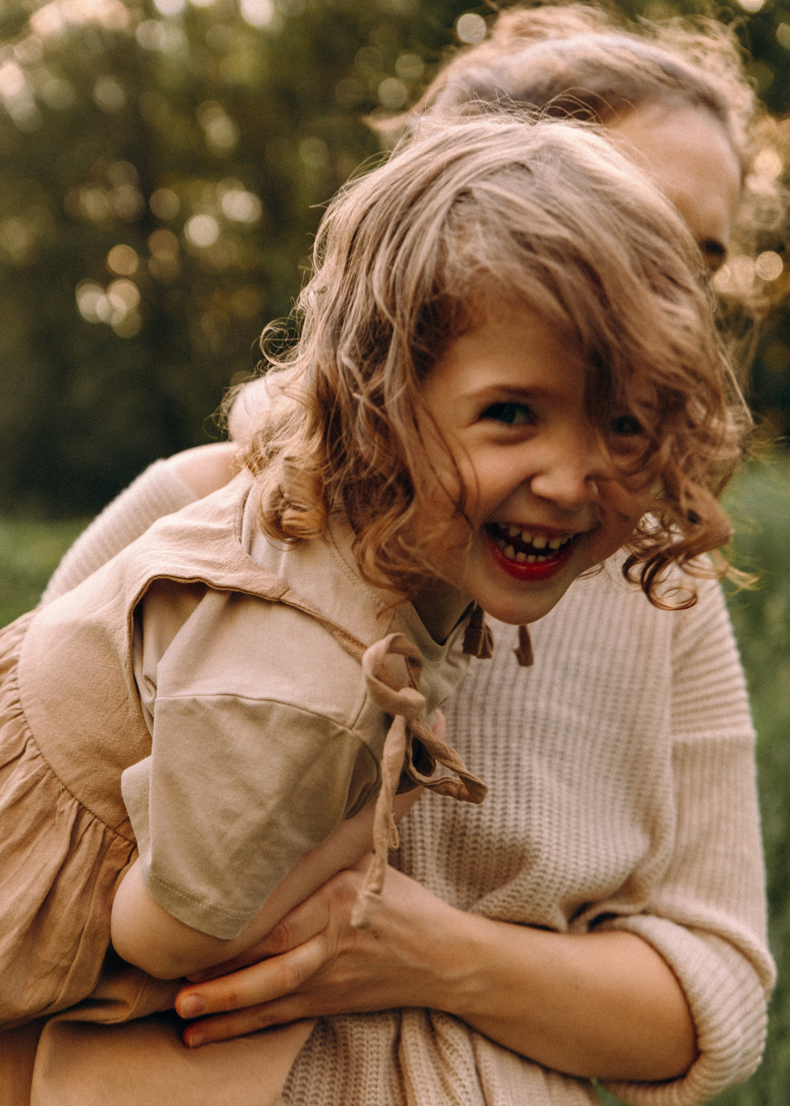 Галя, Варя, Аврора. Семейный фотограф В Москве Александра Дейкун