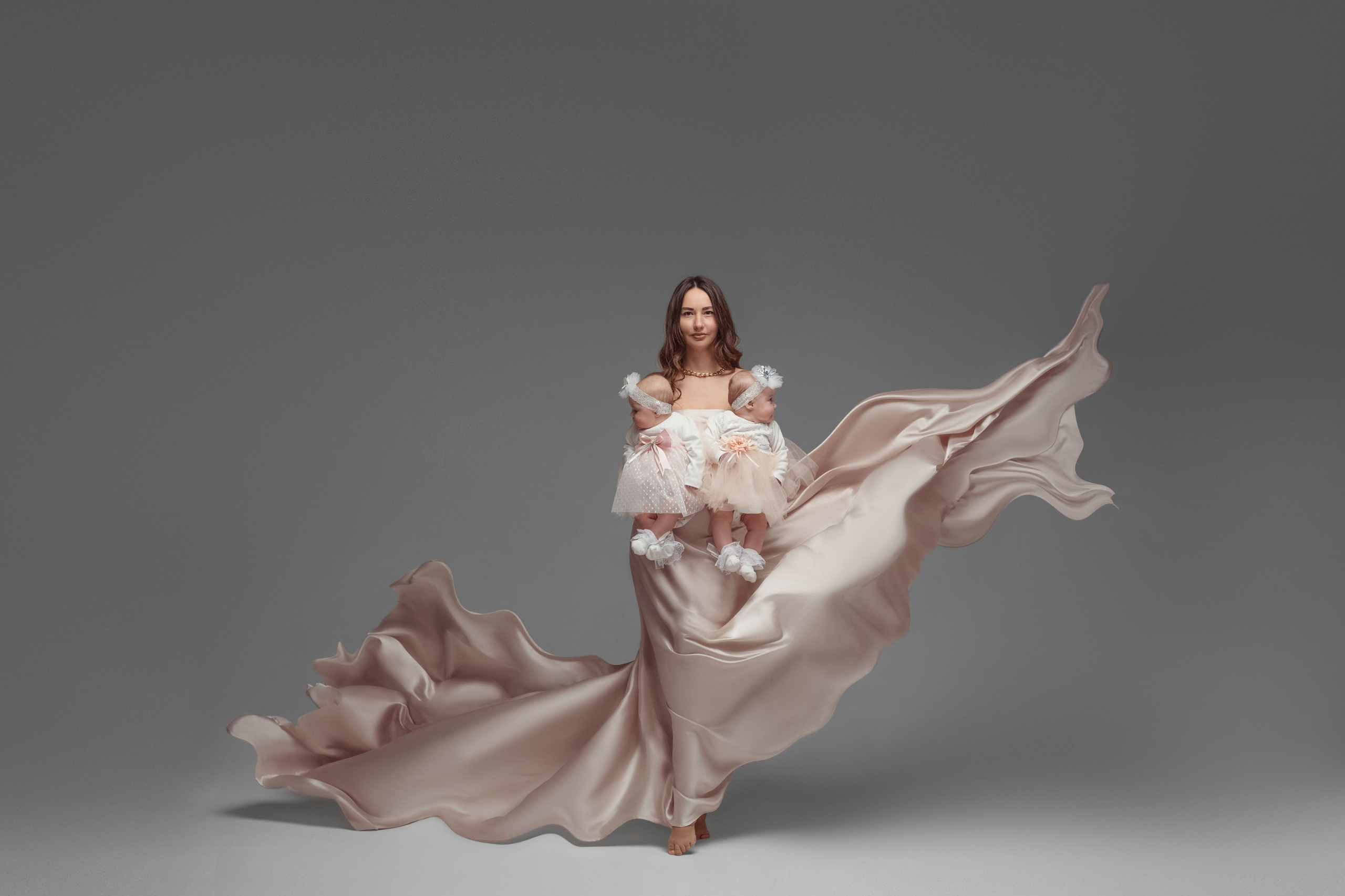 СЪЕМКА В ТКАНИ. Женский фотограф в Ростове-на-Дону Бондаренко Светлана